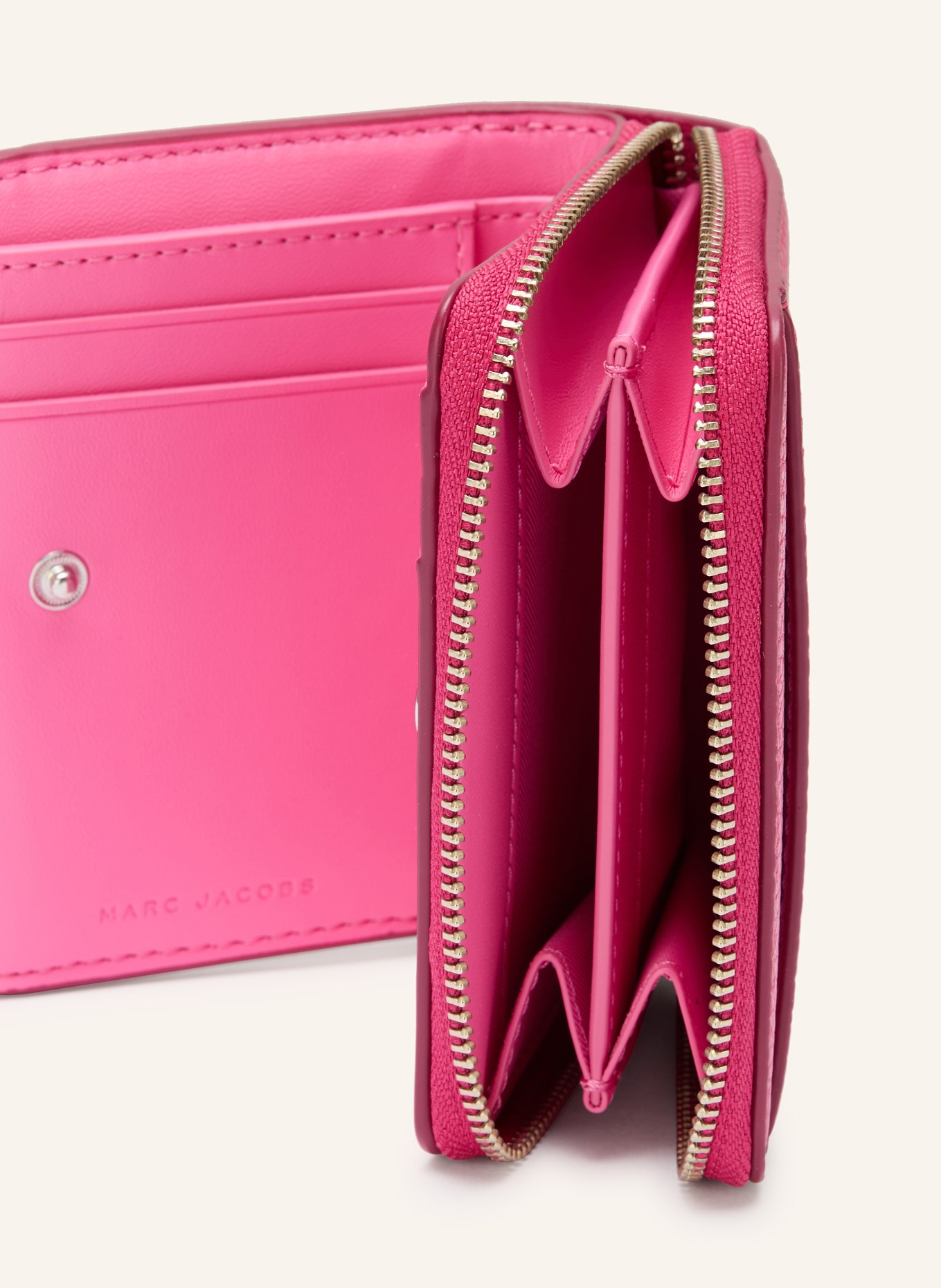 MARC JACOBS Portfel THE MINI COMPACT WALLET: MOCNORÓŻOWY