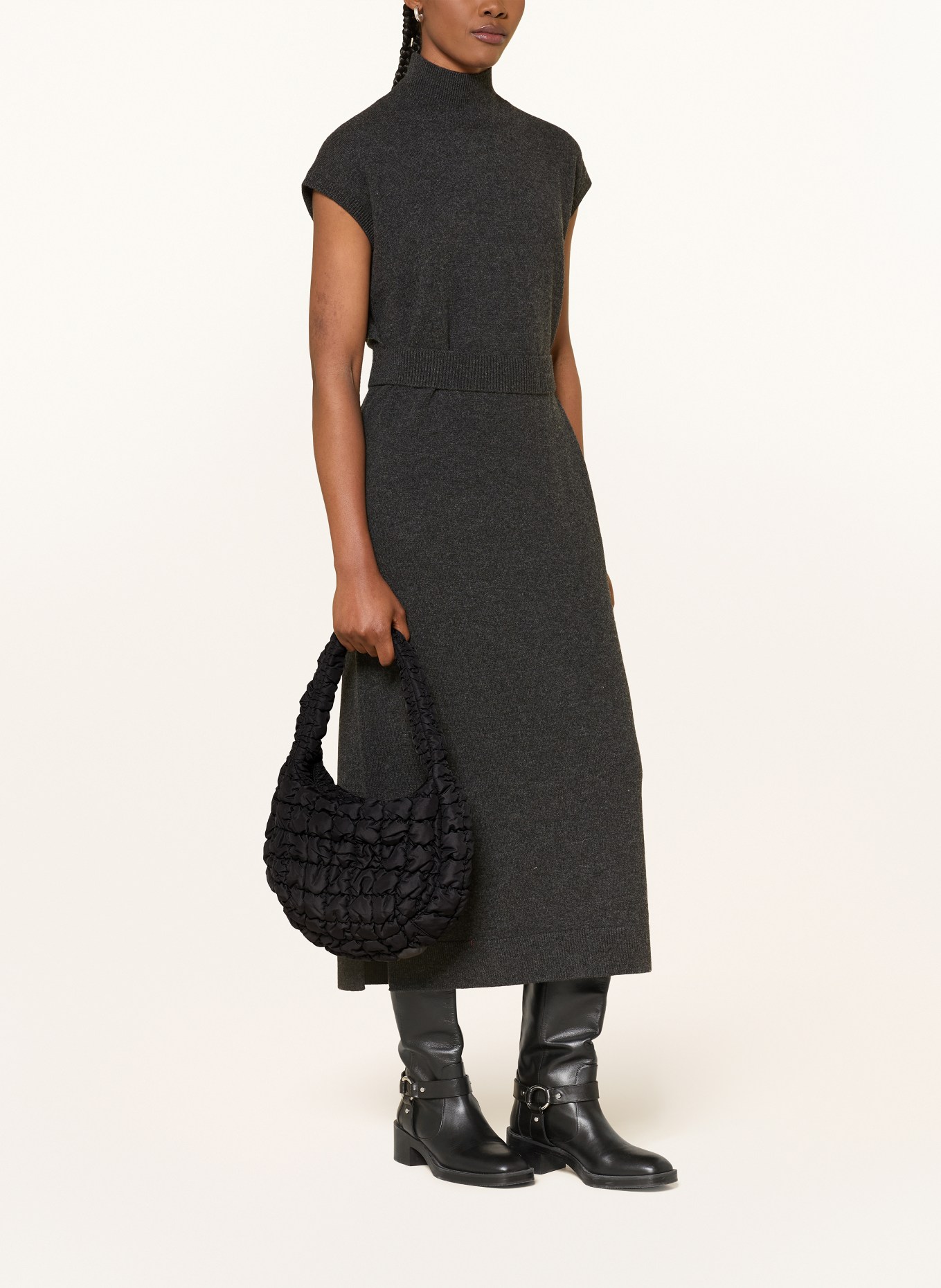 COS Schultertasche: SCHWARZ