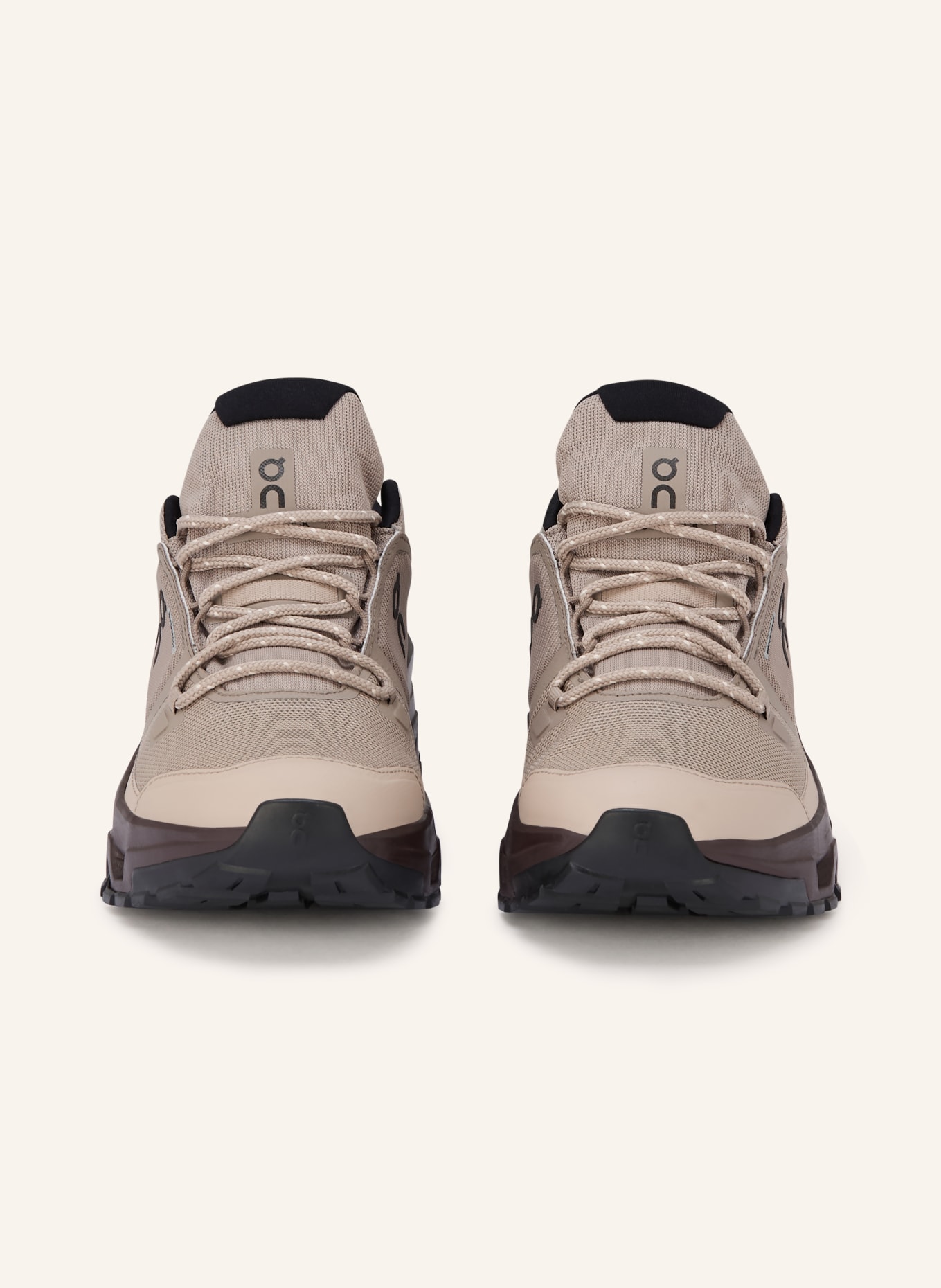 On Wanderschuhe CLOUDROCK LOW WP: TAUPE / BEIGE