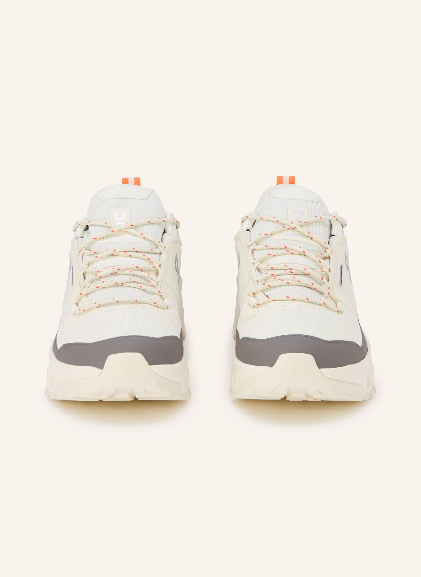 On CLOUDROCK LOW WP hiking shoes: ECRU / DARK GRAY