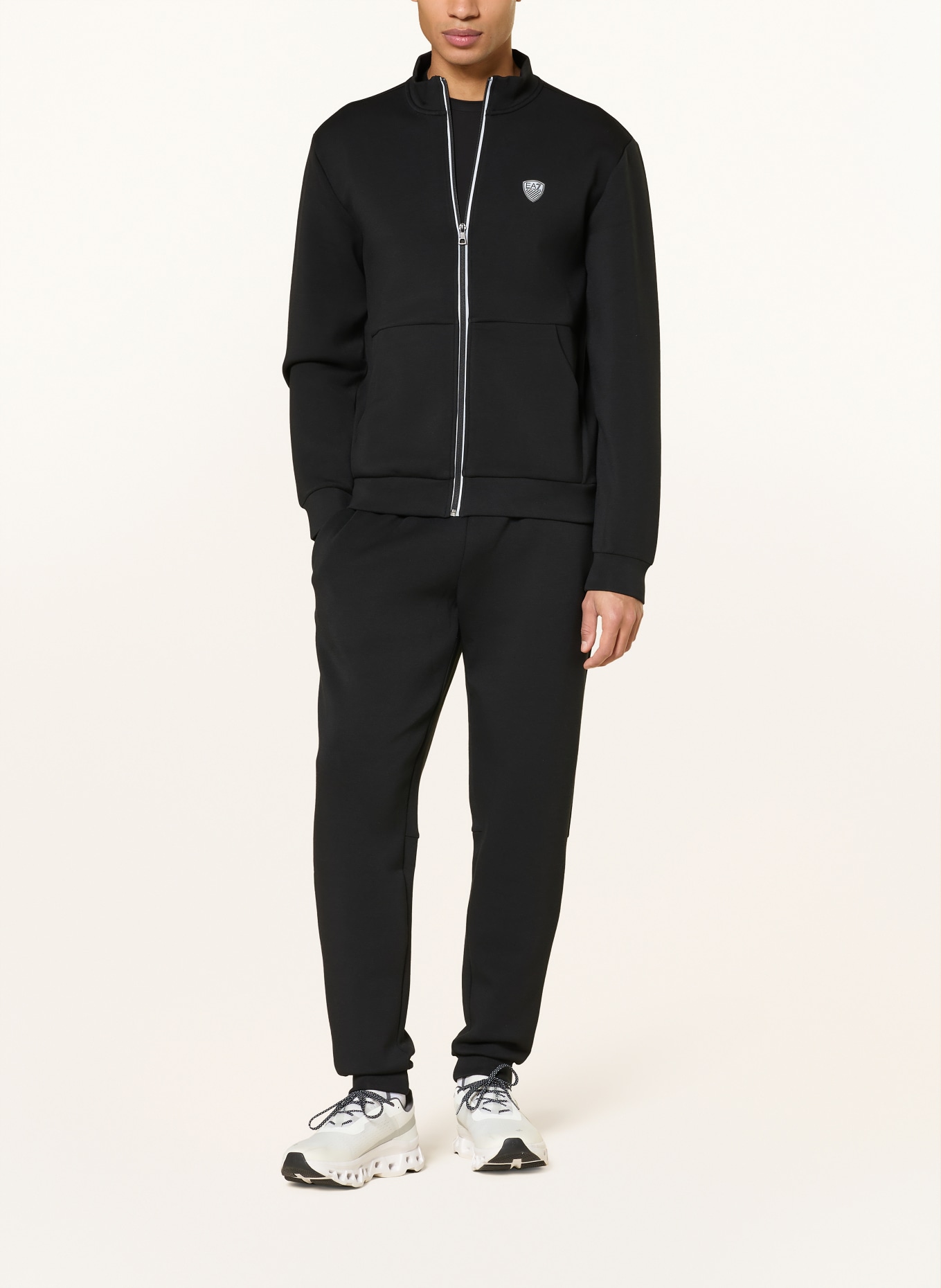 EA7 EMPORIO ARMANI Trainingsanzug TRAIN PREMIUM: SCHWARZ