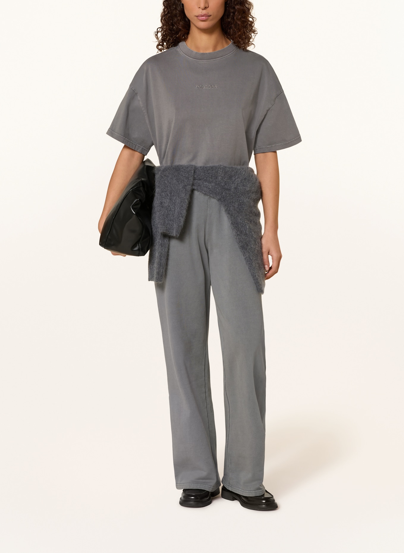 PEGADOR Oversized-Shirt BRACY: DUNKELGRAU