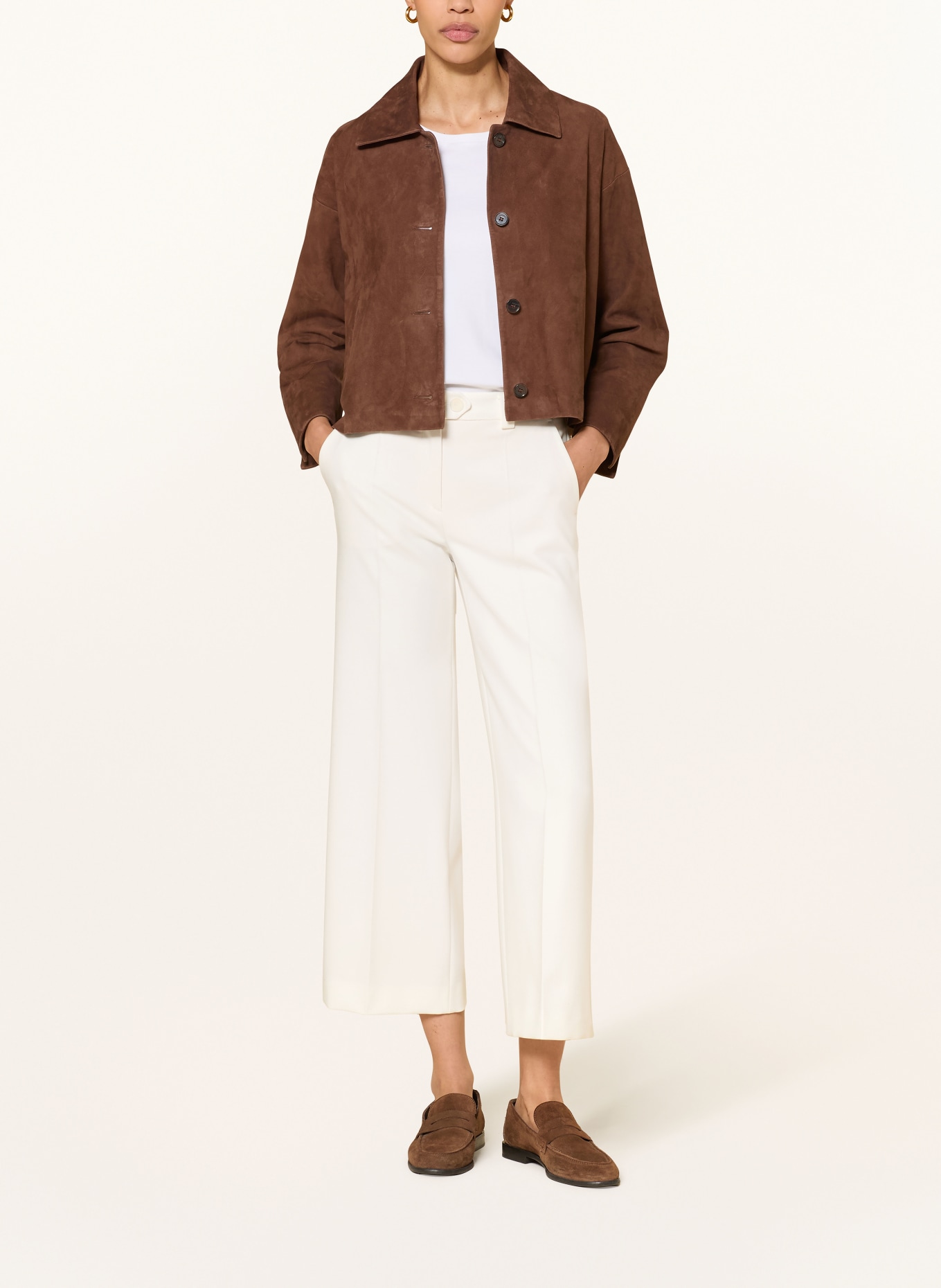 windsor. Kuloty: KREMOWY