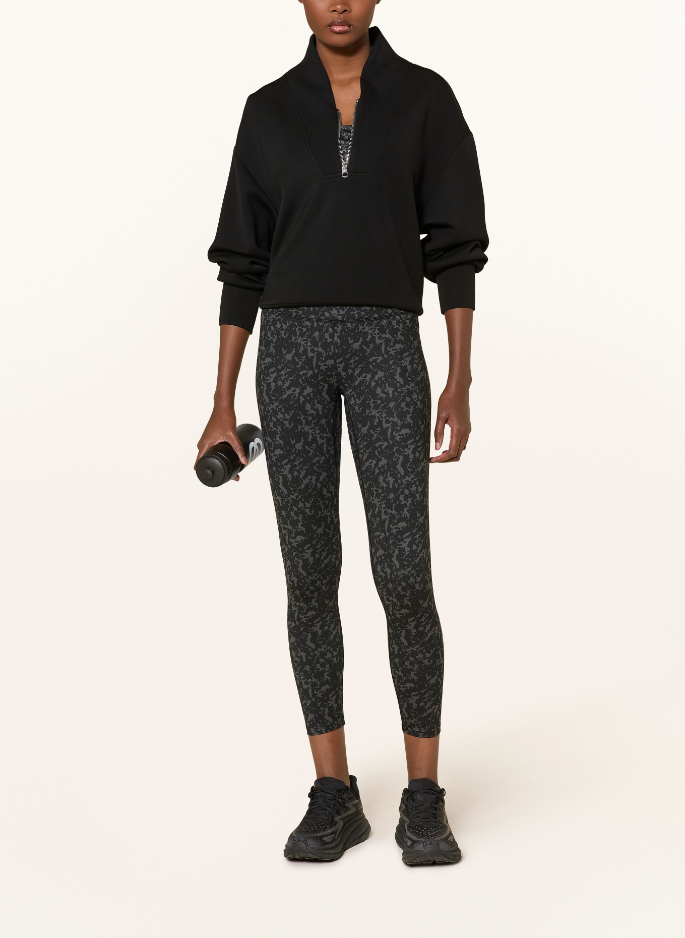 VARLEY HALREY sports bra: DARK GRAY / BLACK