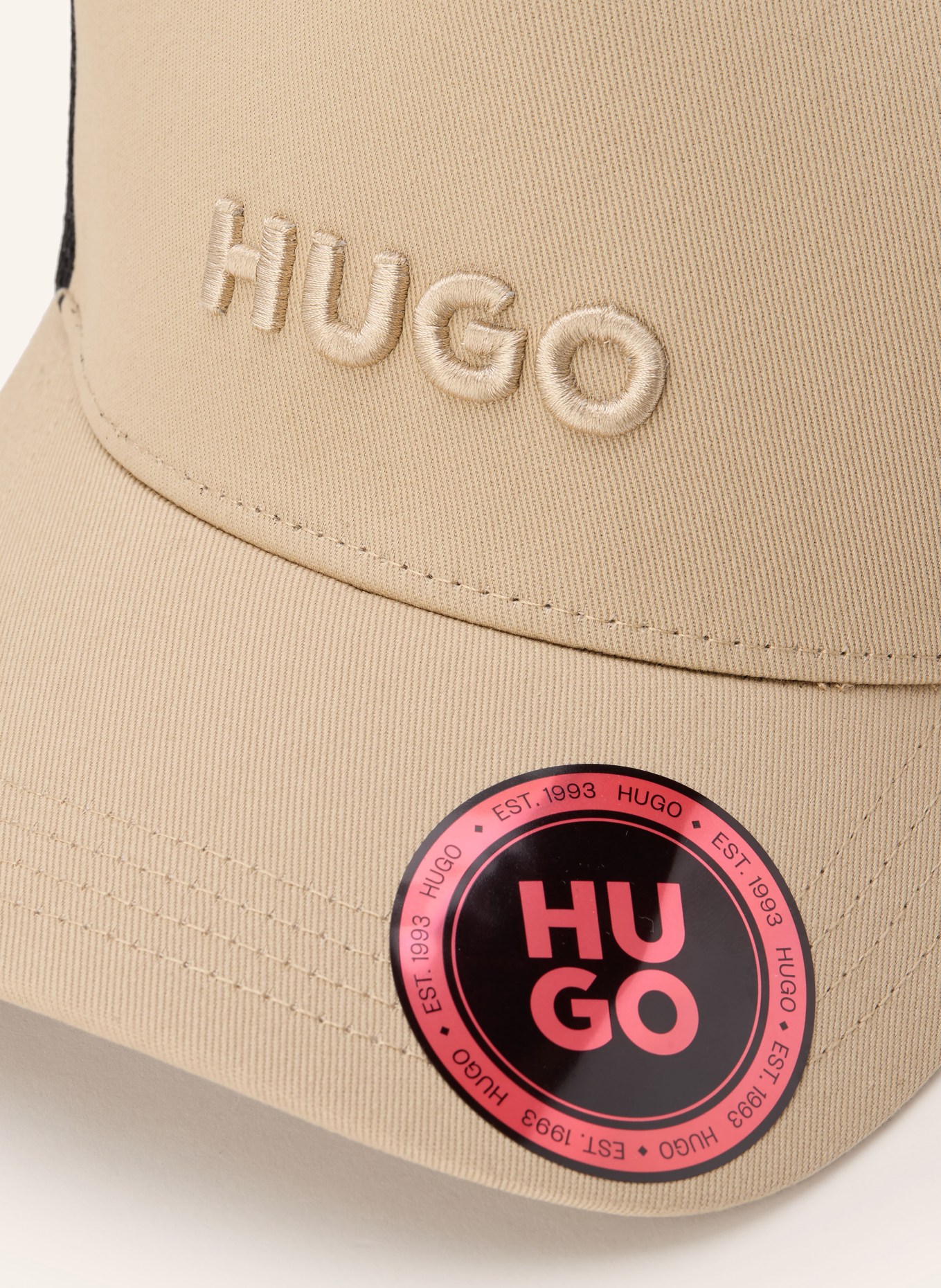 HUGO Cap: CAMEL / BLACK