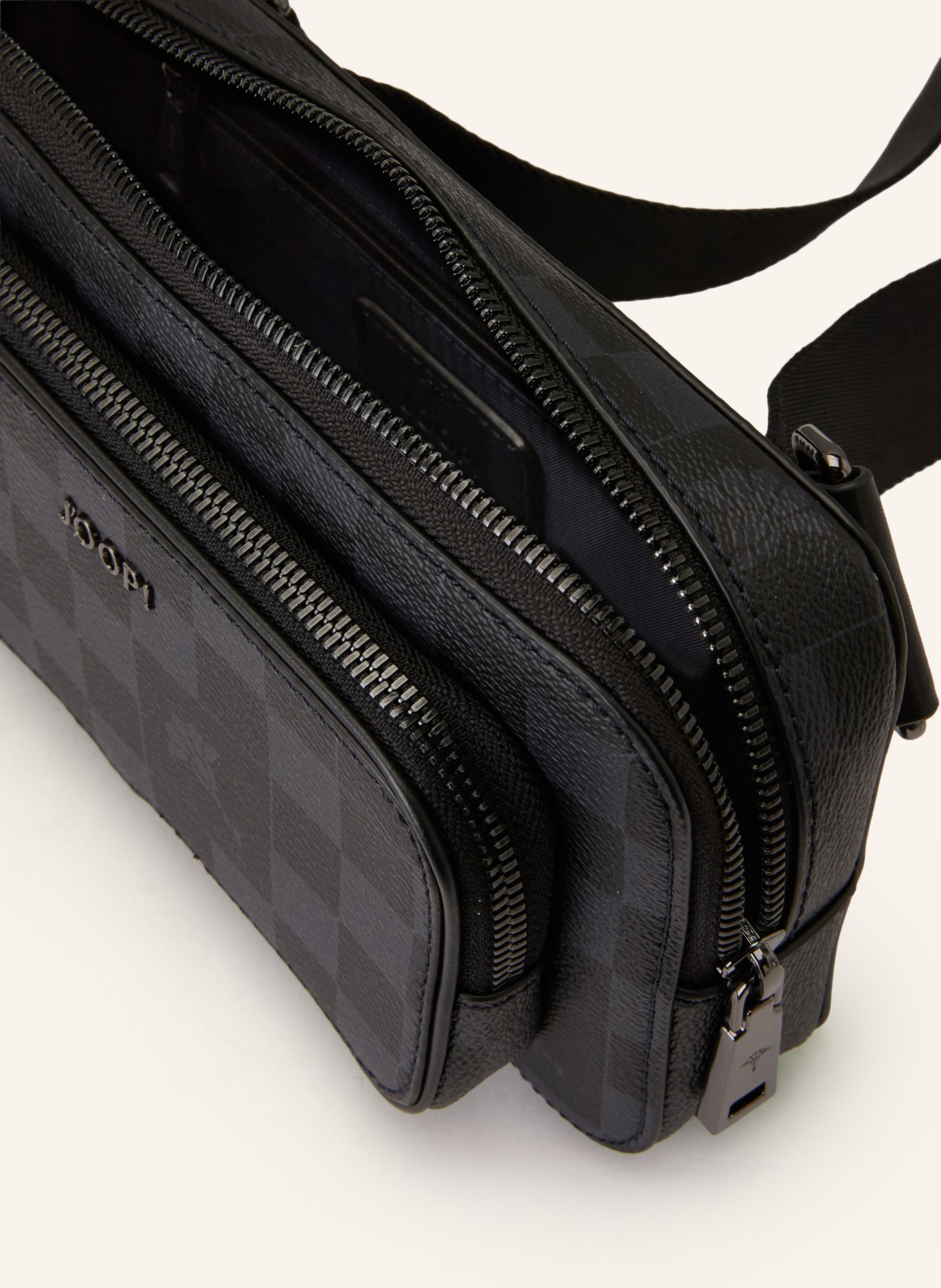 JOOP! Crossbody bag CORTINA PIAZZA EMIR: BLACK / DARK BLUE