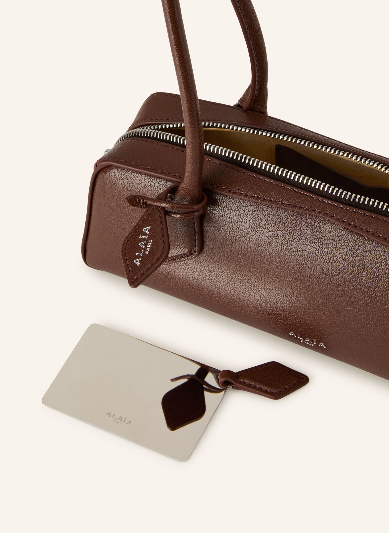 ALAÏA Shoulder bag LE TECKEL SMALL: BROWN