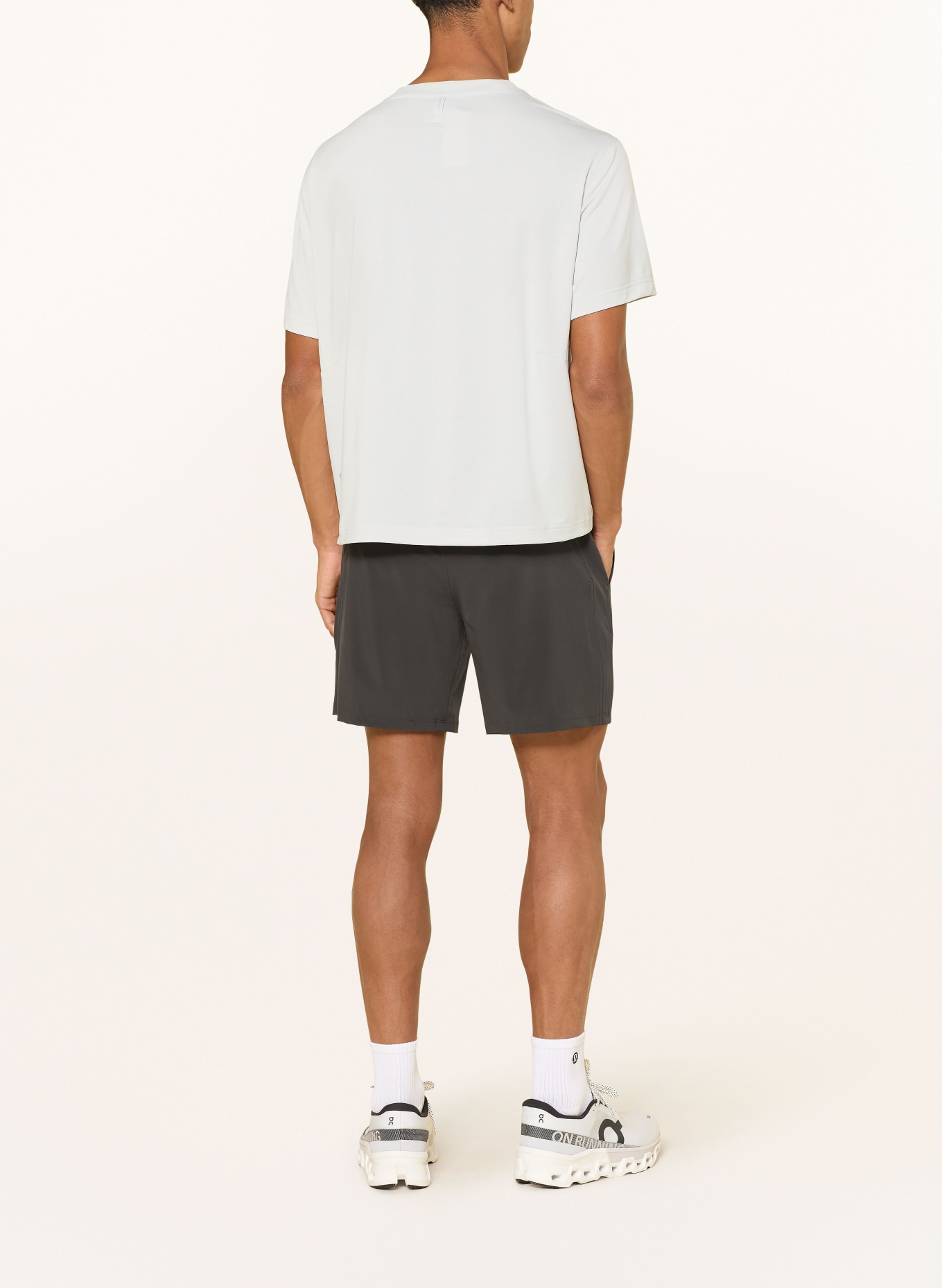 lululemon PACE BREAKER LINERLESS SHORT 7IN training shorts: DARK GRAY