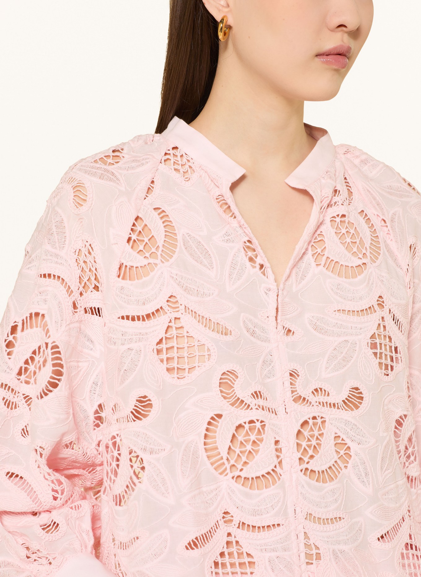 MRS & HUGS Blusenshirt mit Lochspitze: ROSA
