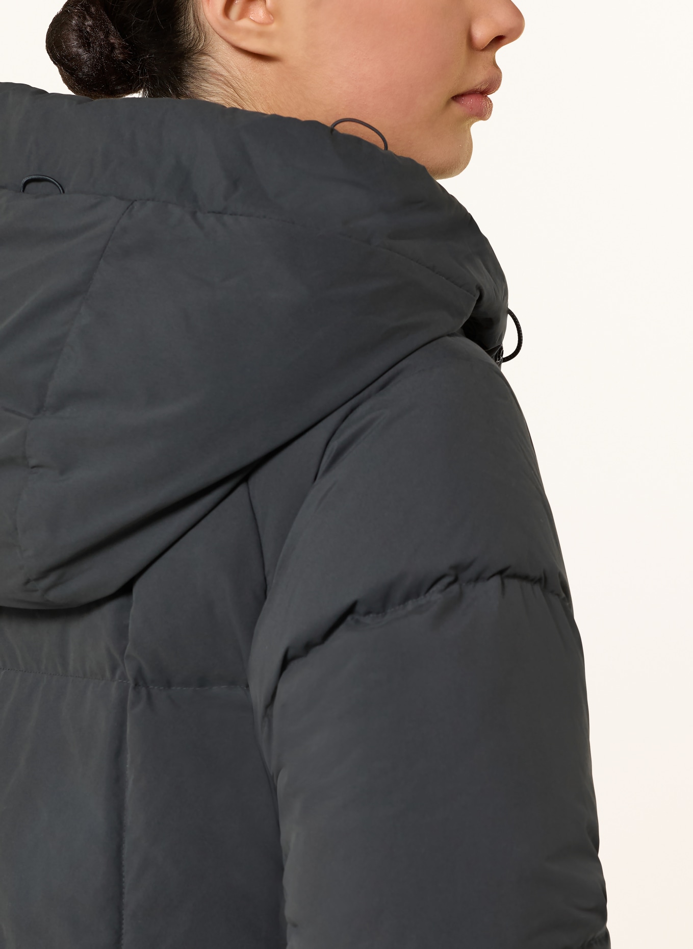 adidas TERREX Daunenmantel XPLORIC: DUNKELGRAU