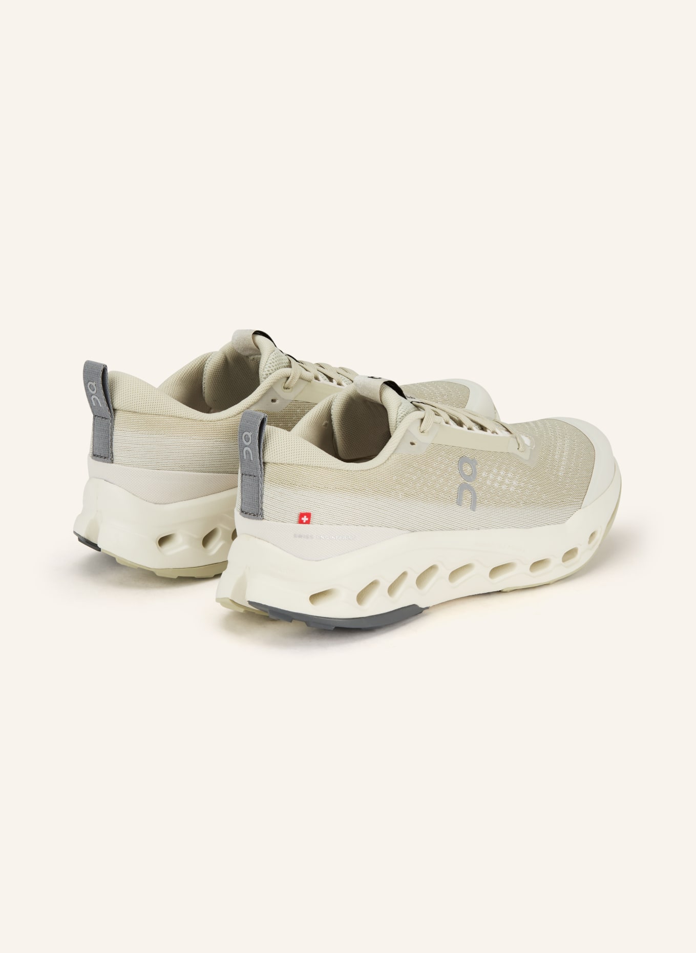 On Buty do biegania w terenie CLOUDSURFER TRAIL 2: SZARY / JASNOZIELONY