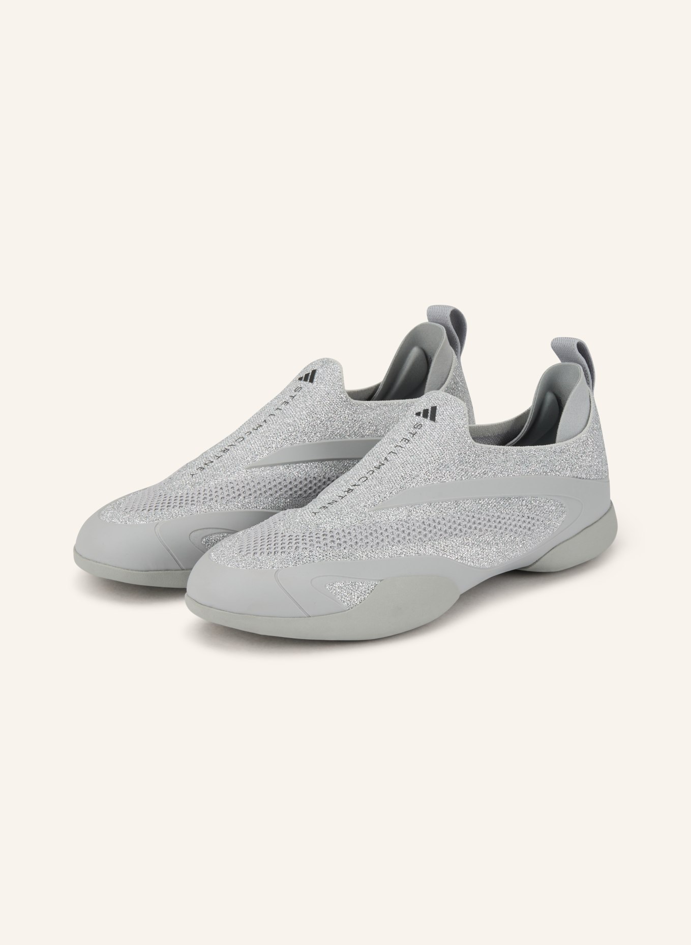 adidas by Stella McCartney Slip-on-Sneaker ASMC TAEKWONDO mit Glitzergarn: SILBER / HELLGRAU