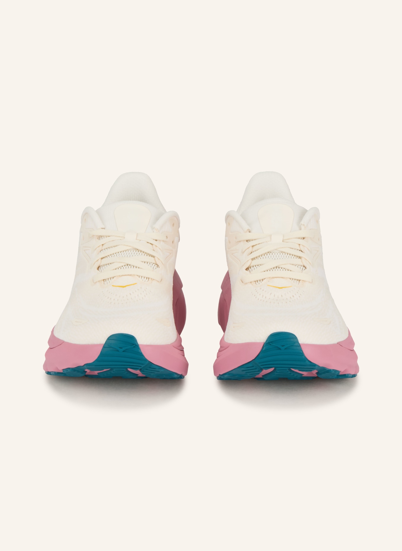 HOKA ARAHI 8 running shoes: CREAM