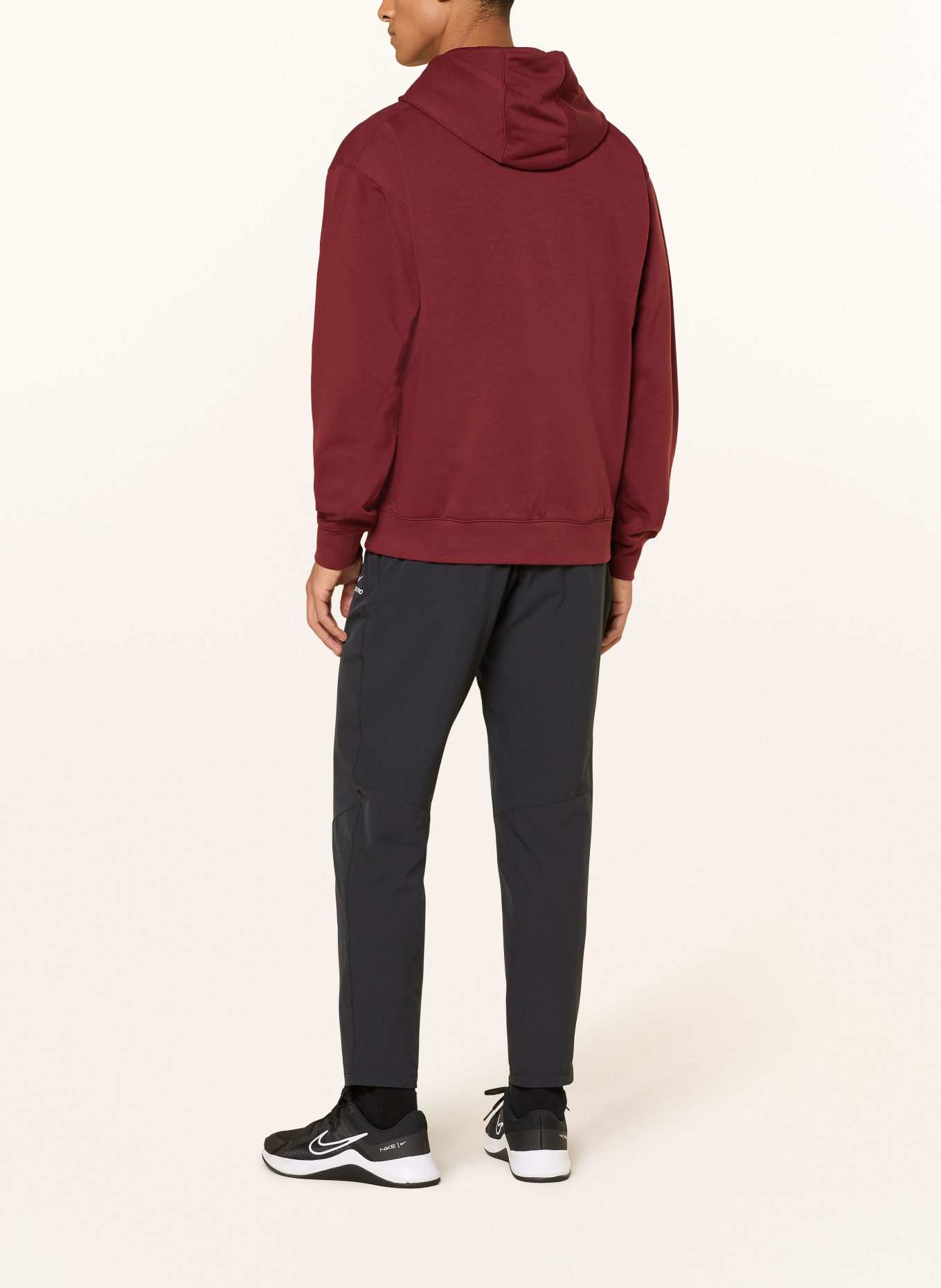 Nike Hoodie PRO: DUNKELROT