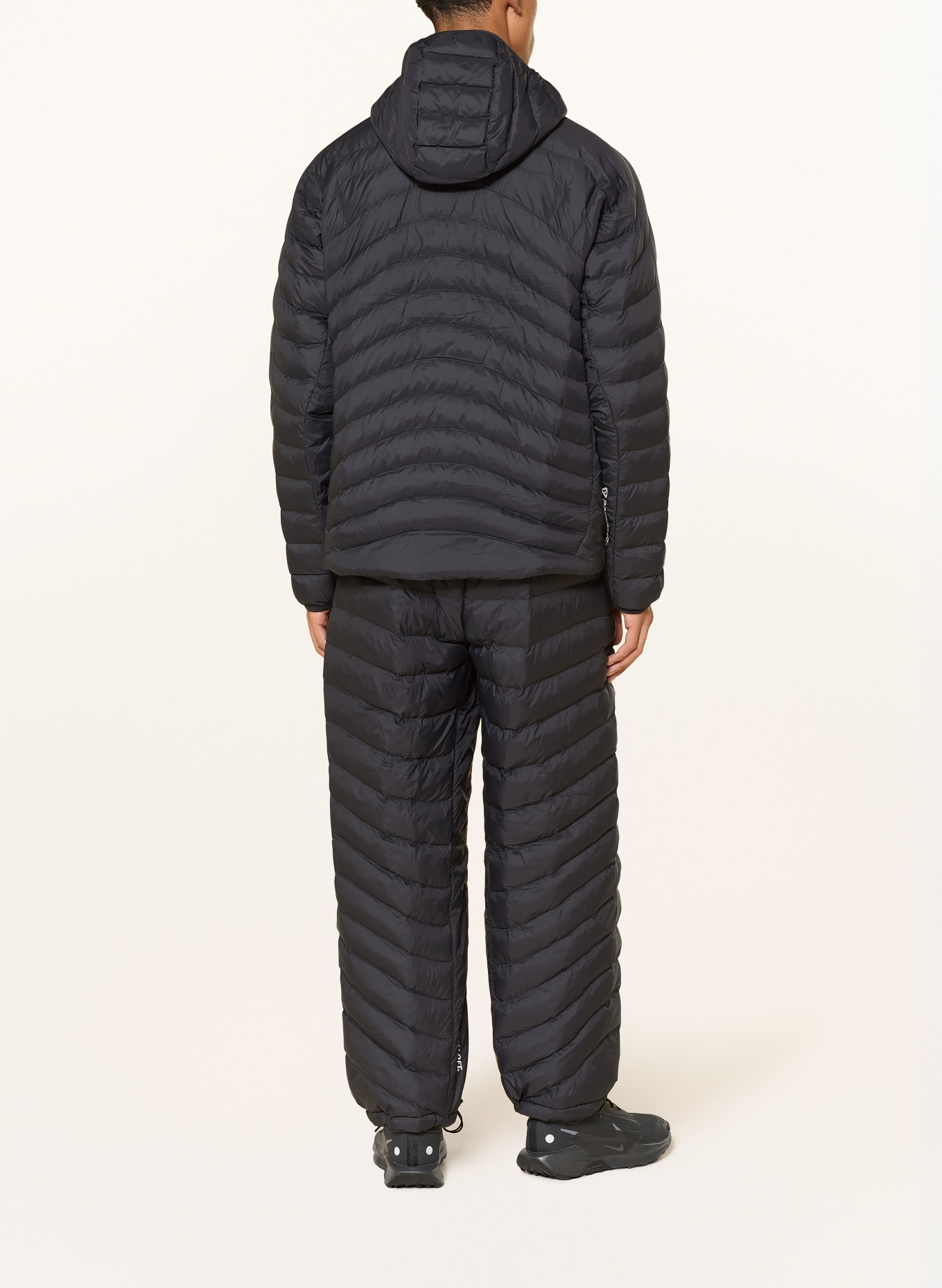 Nike Steppjacke LAVA FLOW: SCHWARZ