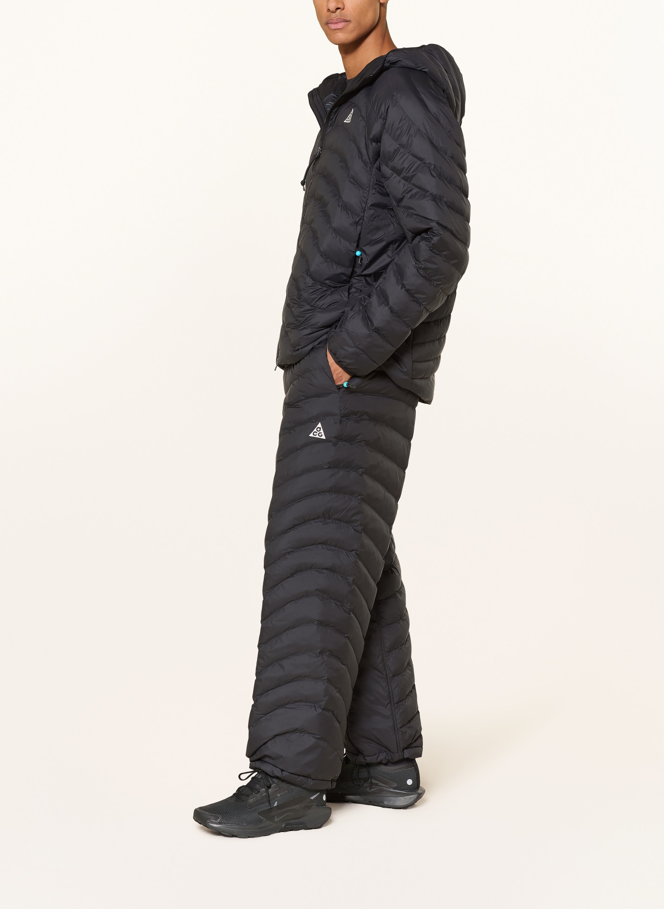 Nike Steppjacke LAVA FLOW: SCHWARZ