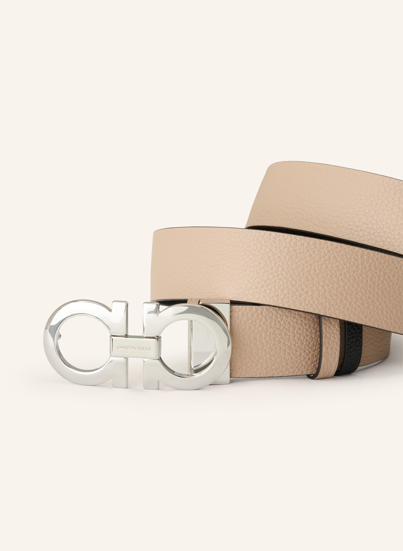 FERRAGAMO Reversible leather belt: BEIGE / BLACK