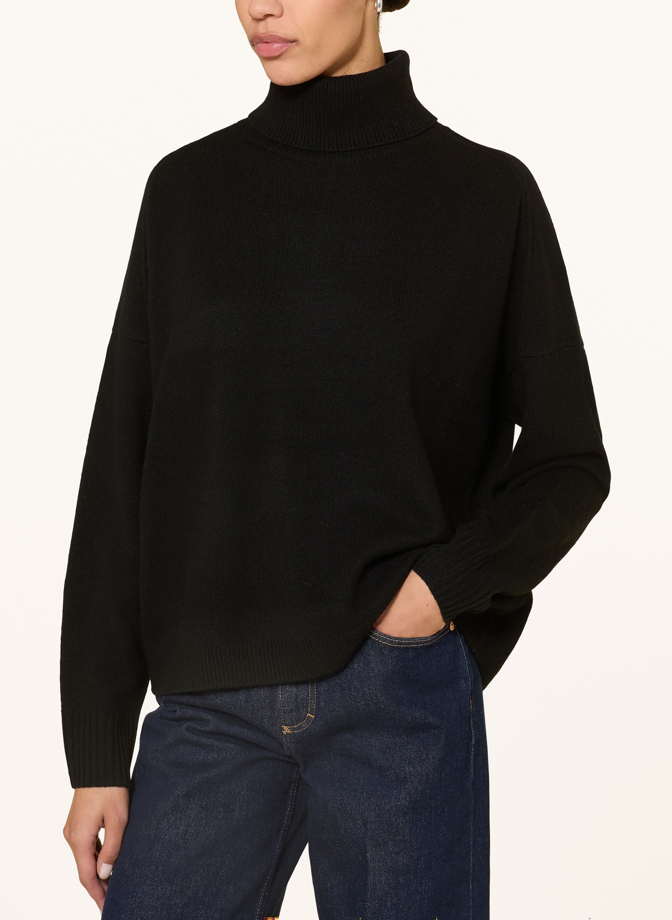 CLOSED turtleneck sweater: BLACK