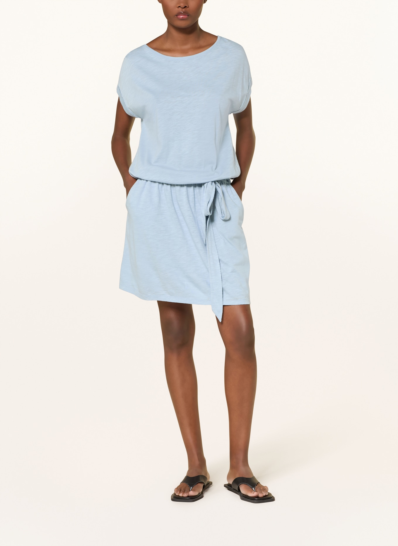 Juvia Kleid CARMINA: HELLBLAU