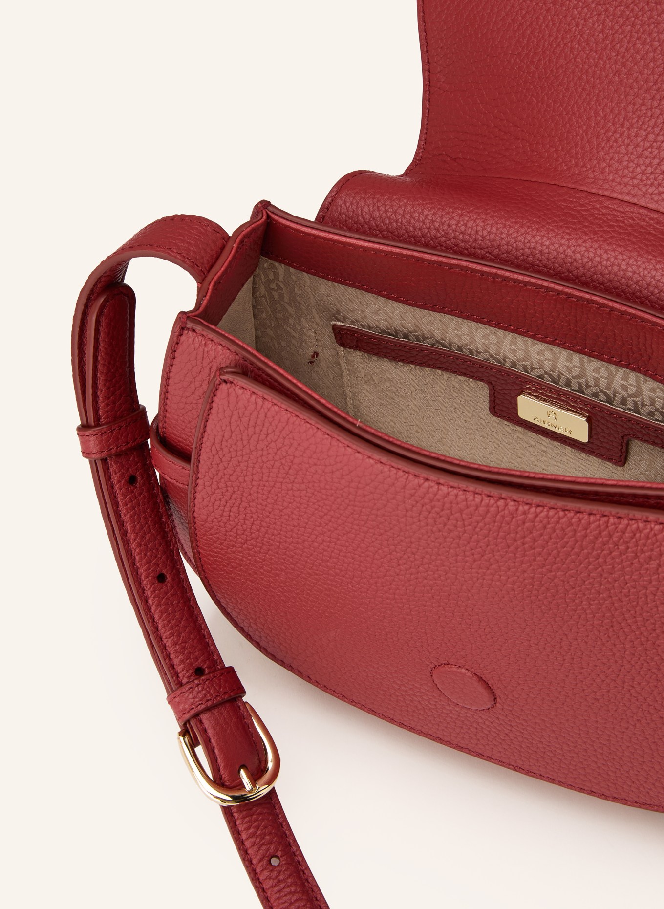 AIGNER Torba na ramię CAVALLO SADDLE: CZERWONY