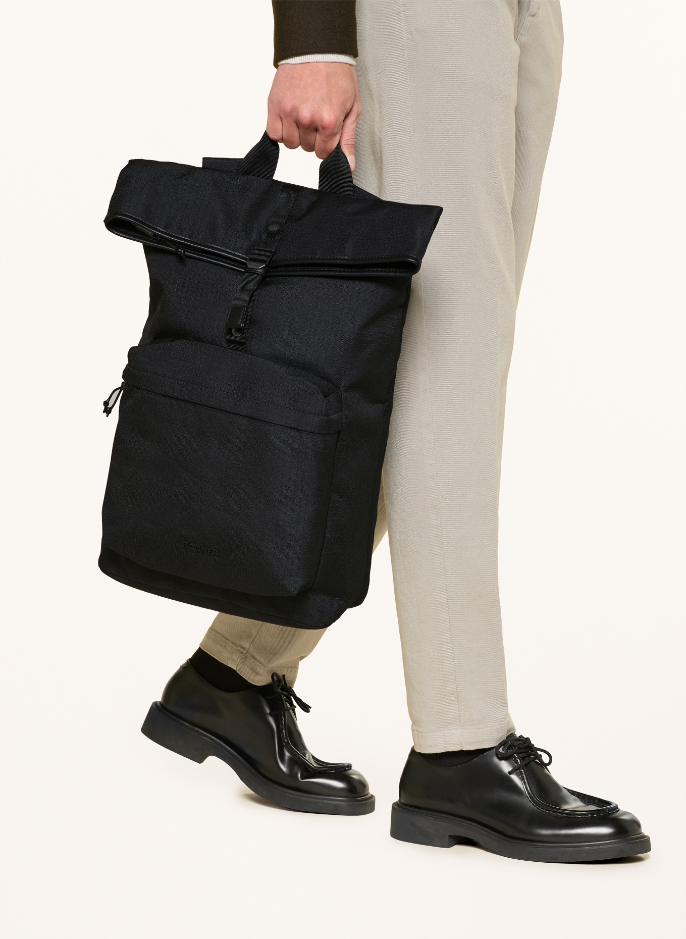 BOGNER Rucksack MYOKO LEON: SCHWARZ