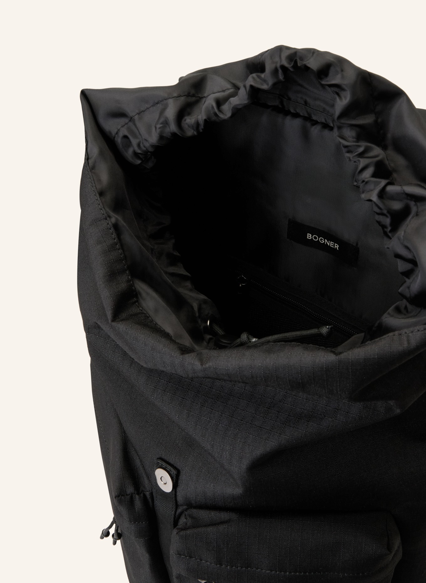 BOGNER Rucksack MYOKO KAYA: SCHWARZ
