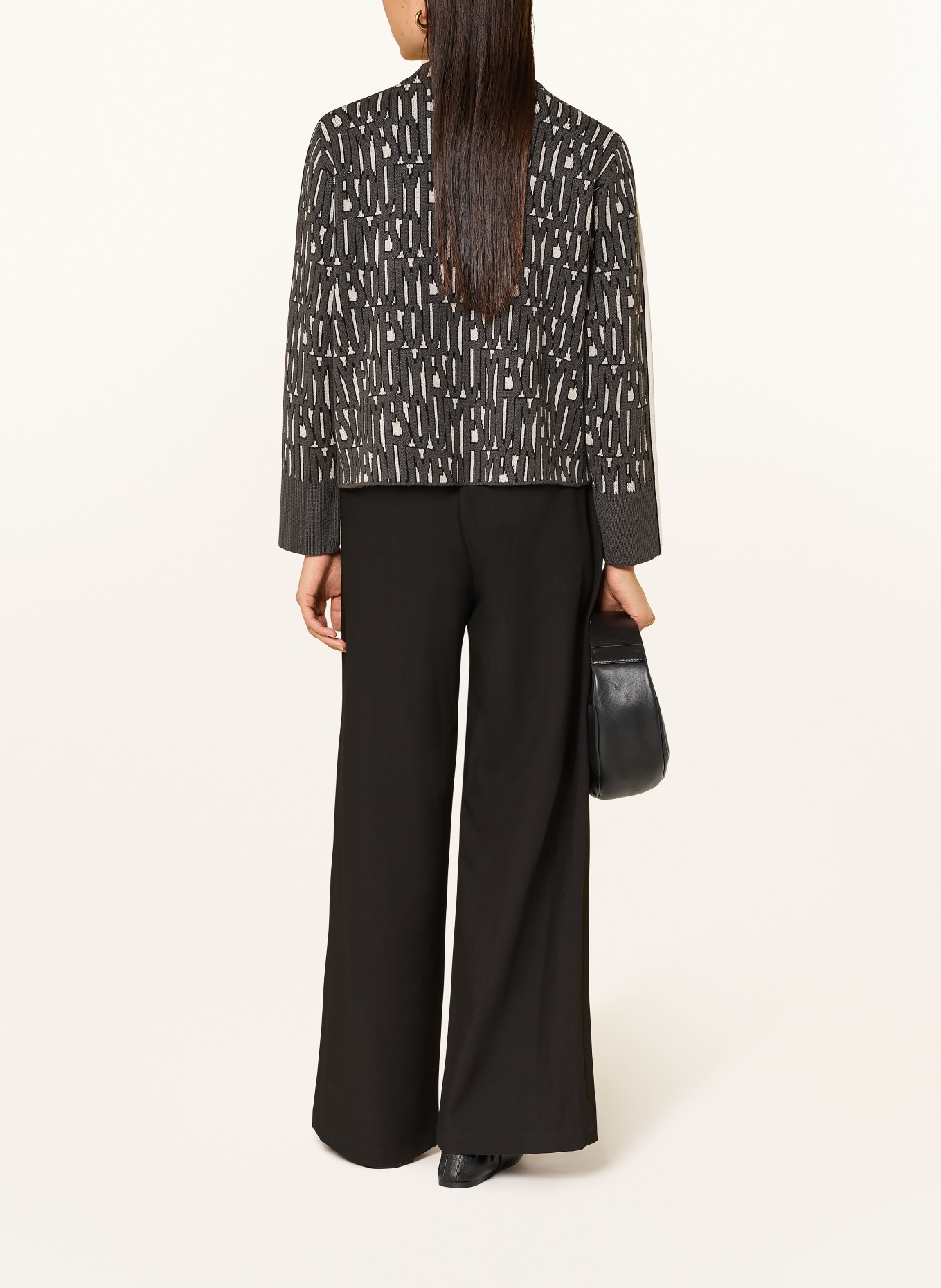 oui sweater: BLACK / DARK GRAY / WHITE