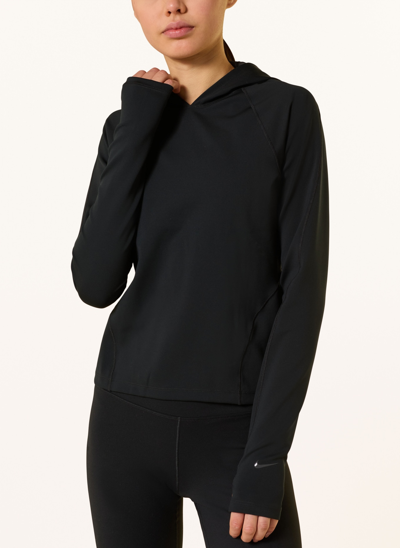 Nike Hoodie UNIVERSA: SCHWARZ