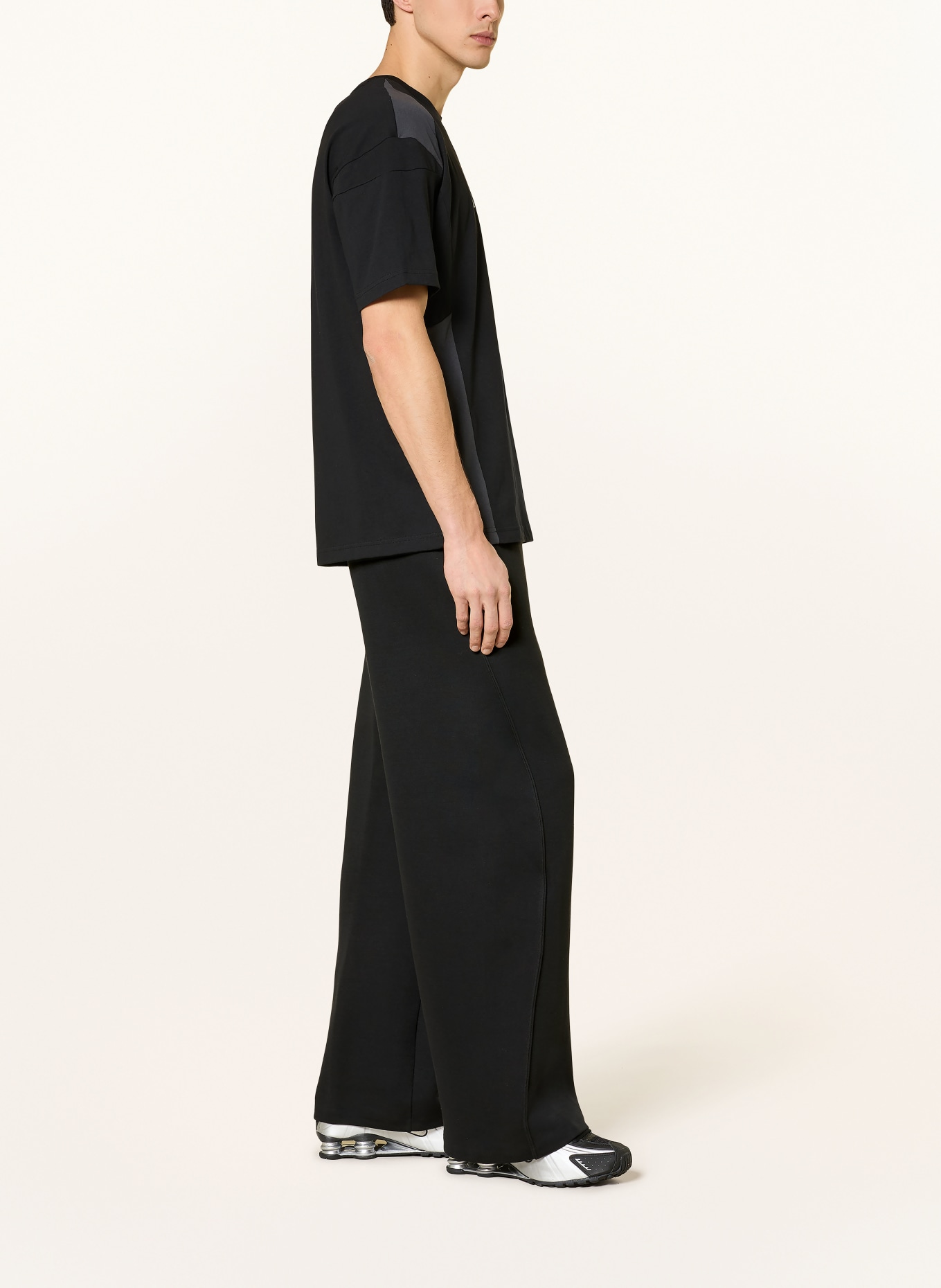 Nike Sweatpants: SCHWARZ