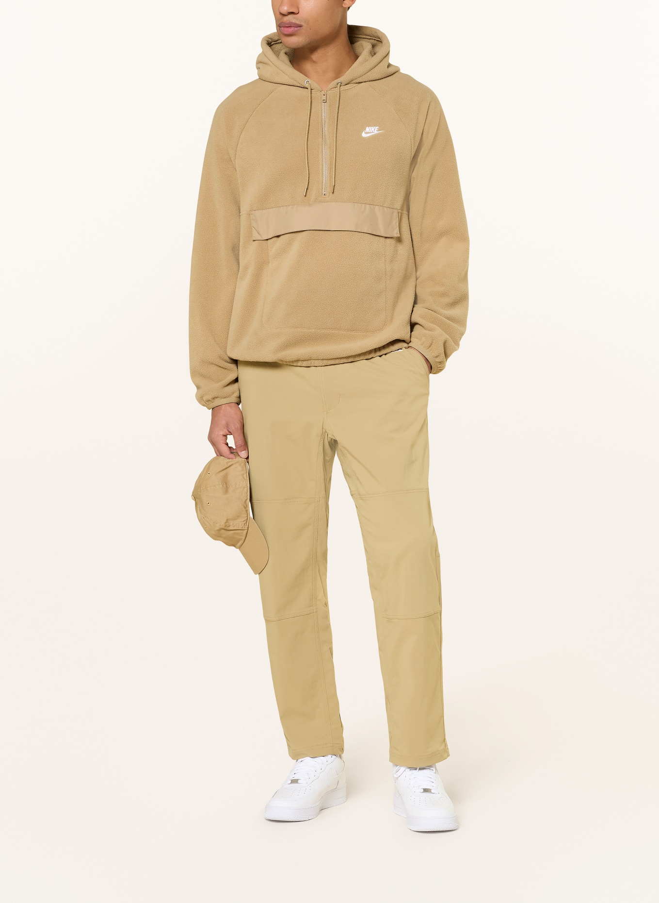 Nike Schlupfjacke NK CLUB WINTER: CAMEL