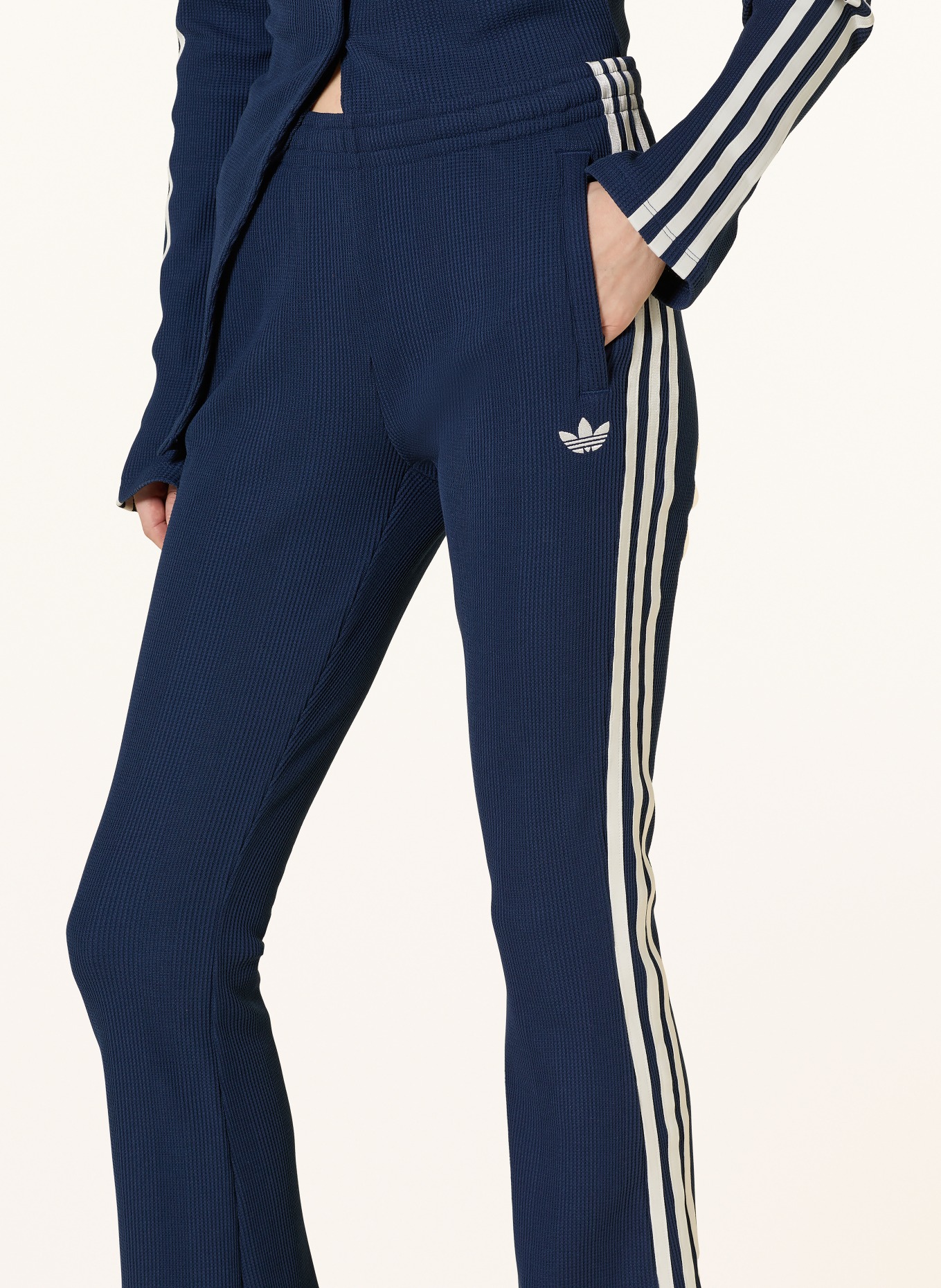 adidas Originals ADIDAS ORIGINALS WAFFLE training pants: DARK BLUE / WHITE