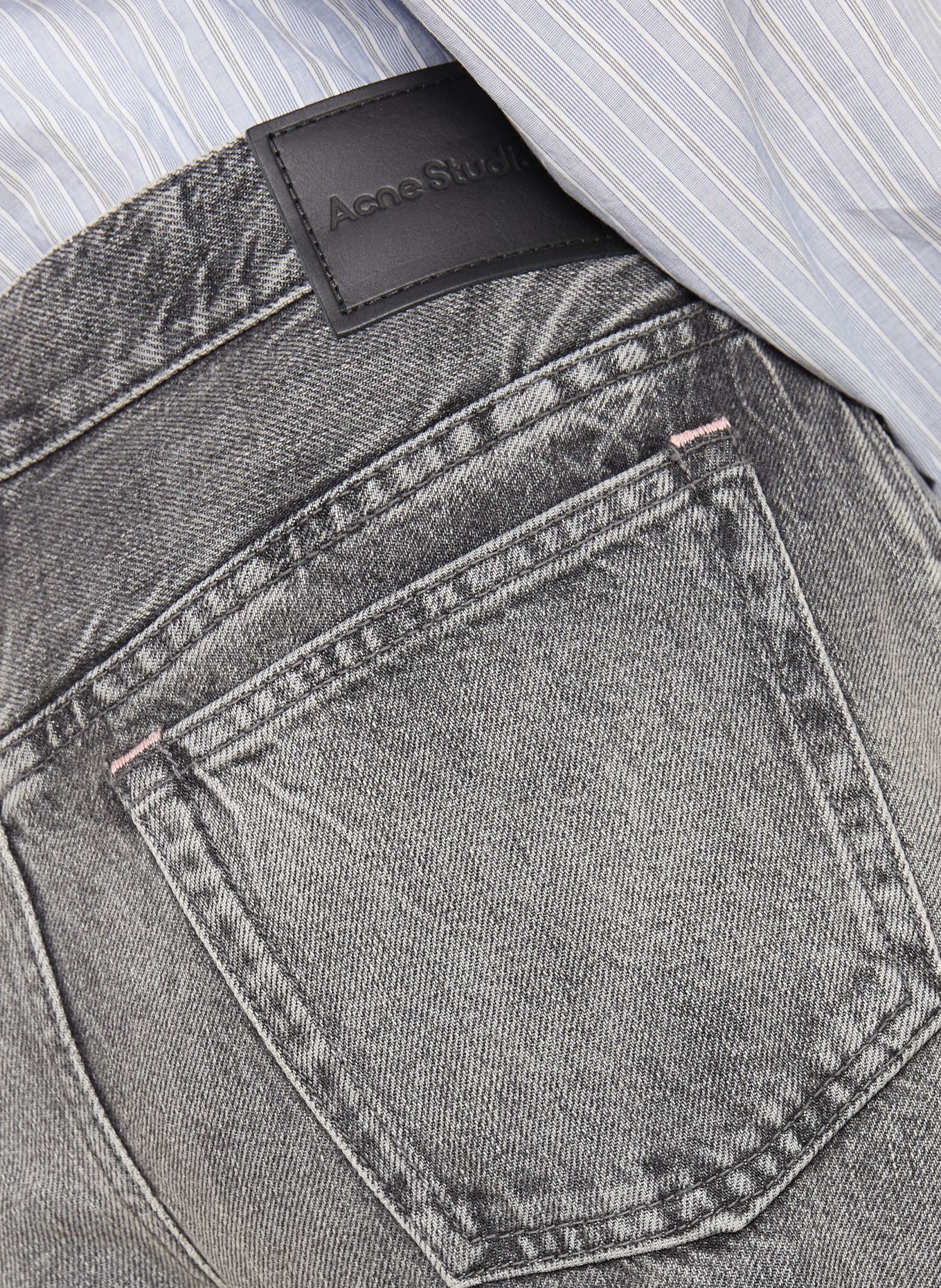 Acne Studios Jeans Barrel: WASHED BLACK