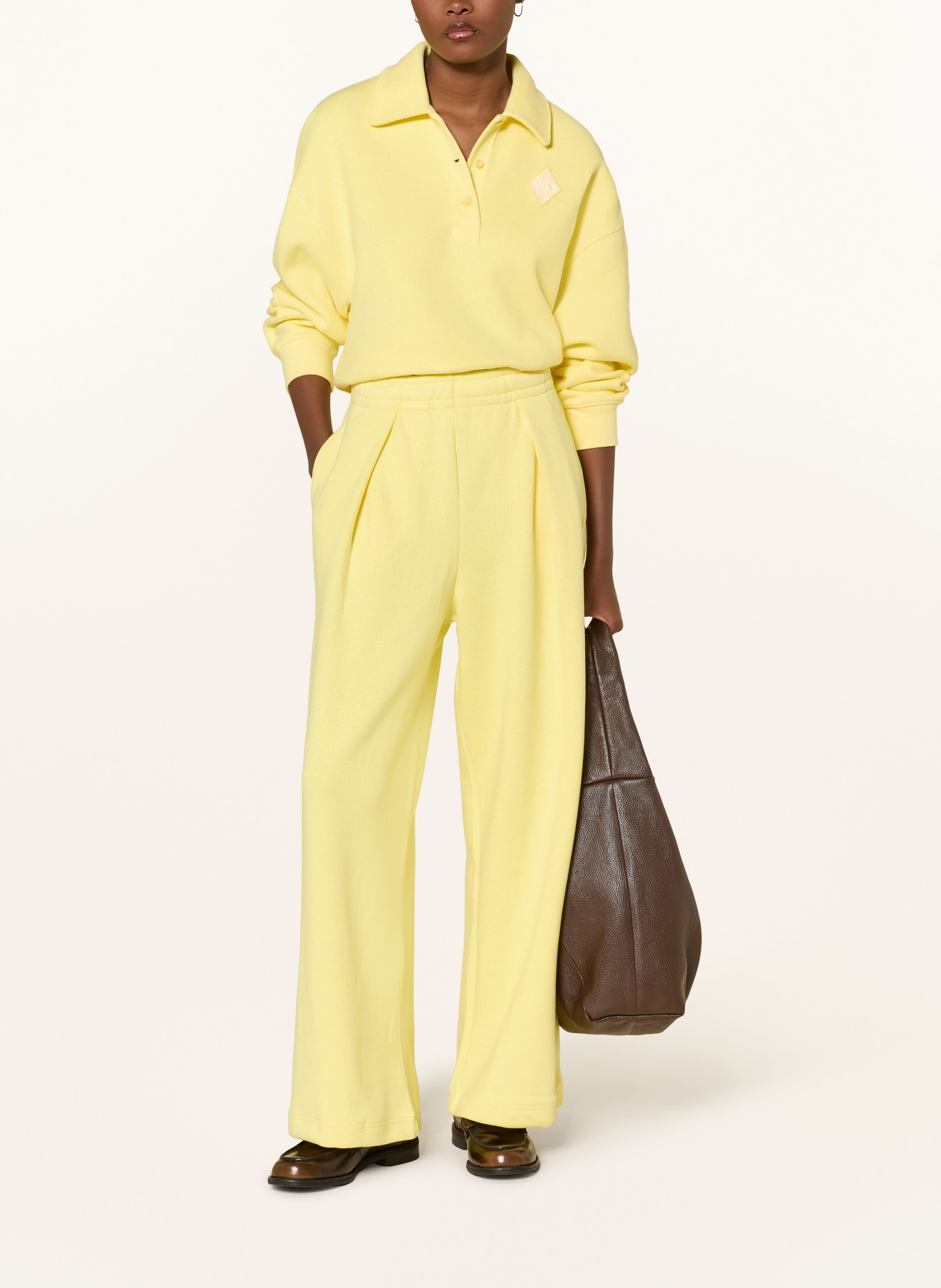 LACOSTE Spodnie dresowe: ŻÓŁTY