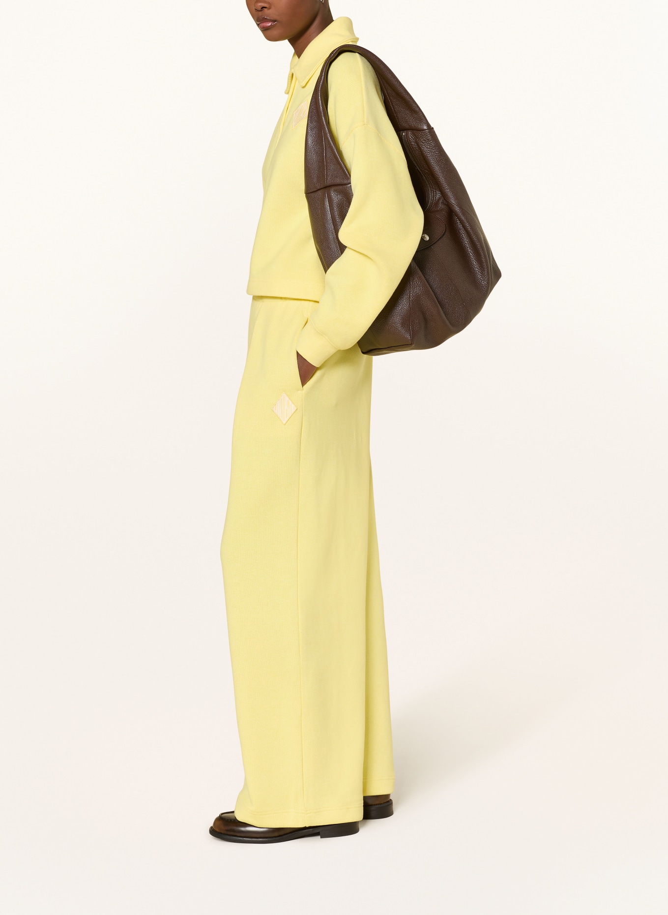 LACOSTE Spodnie dresowe: ŻÓŁTY