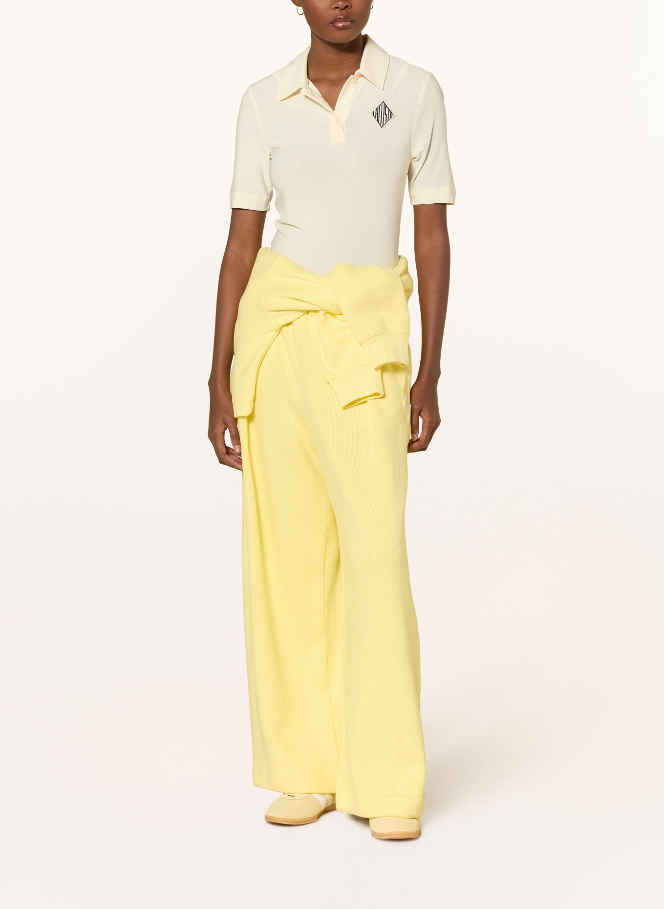 LACOSTE Jerseyové polo tričko: TMAVĚ ŽLUTÁ