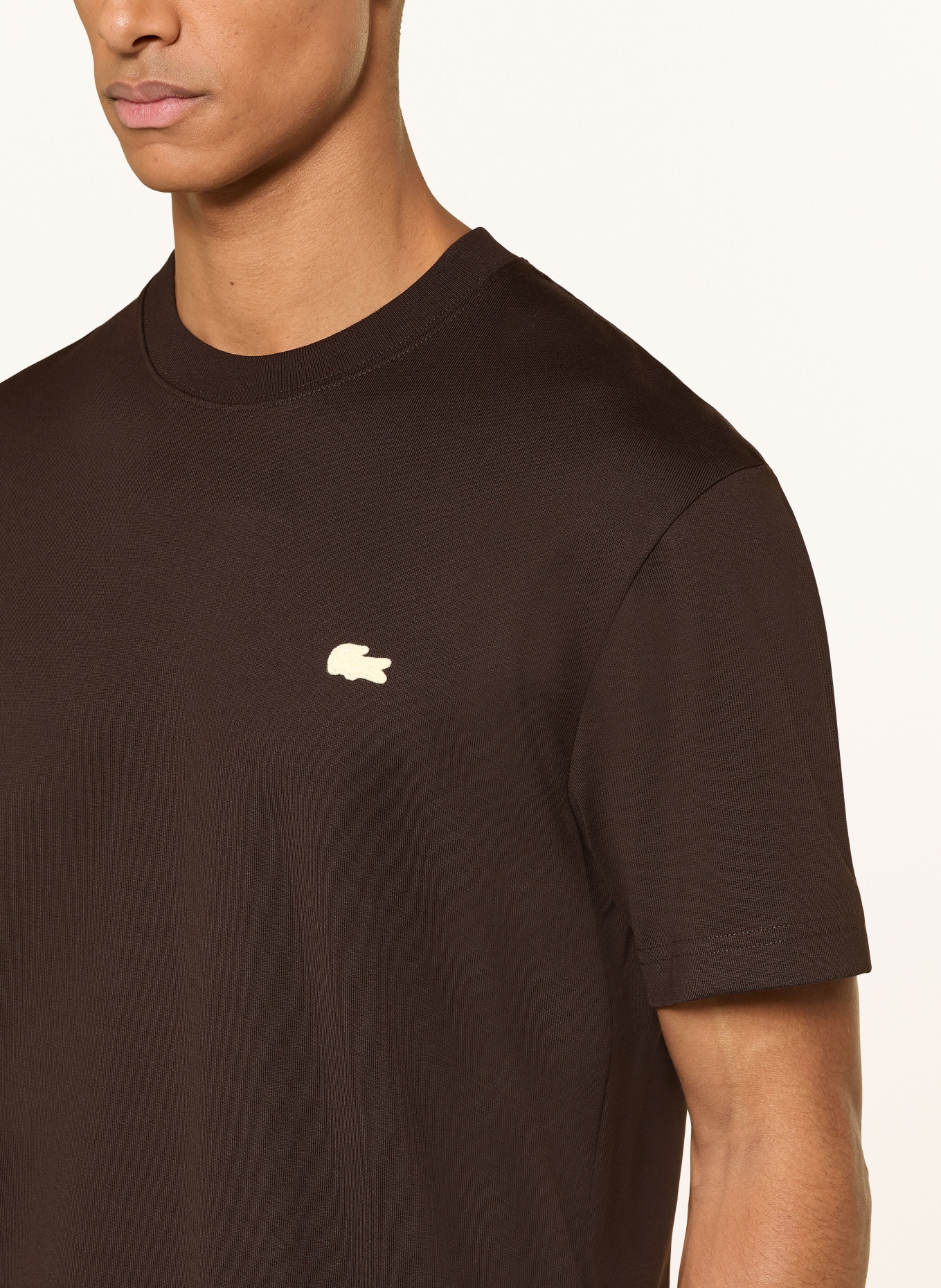 LACOSTE T-Shirt: DUNKELBRAUN