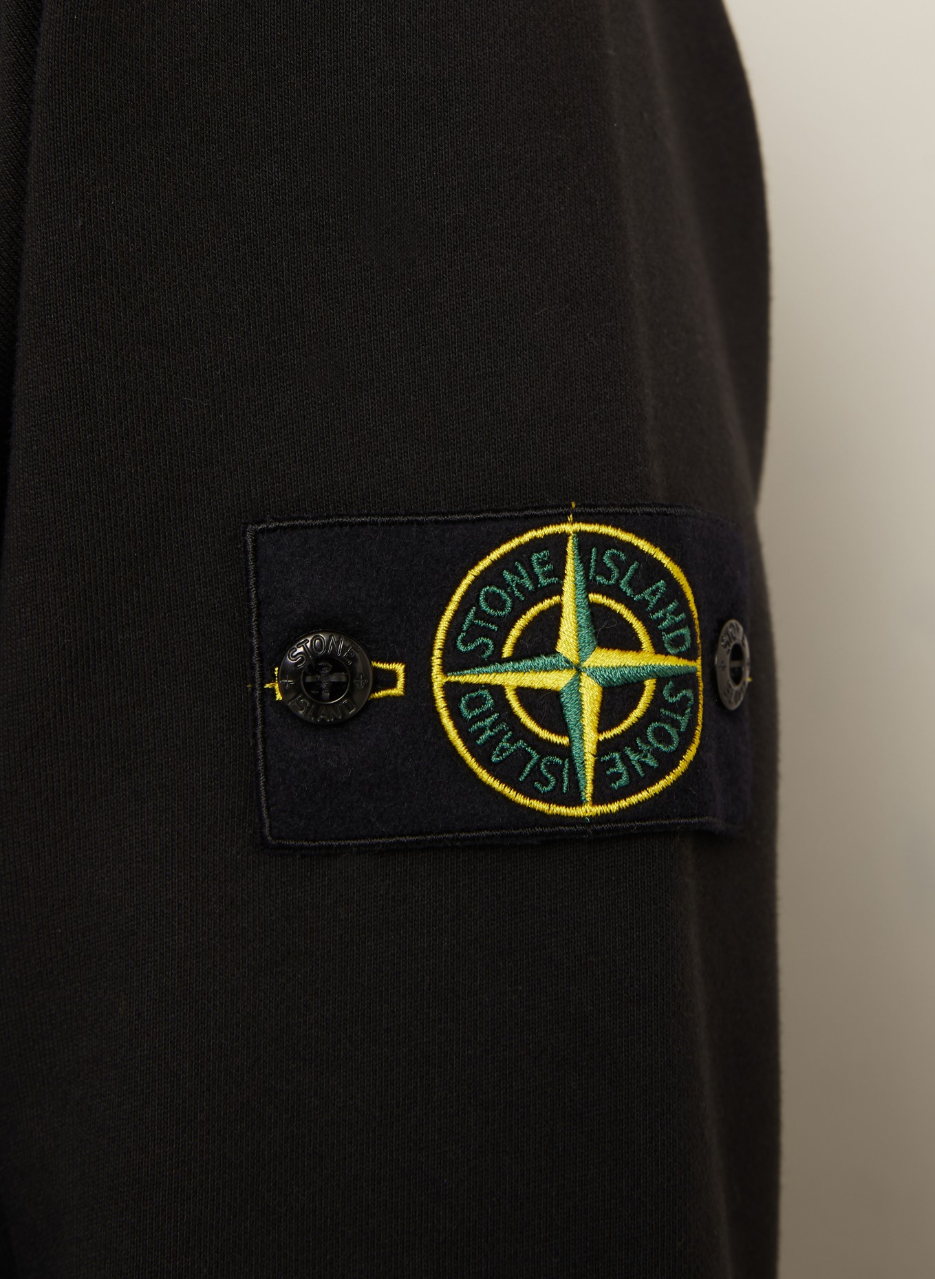 STONE ISLAND Sweatshirt: SCHWARZ