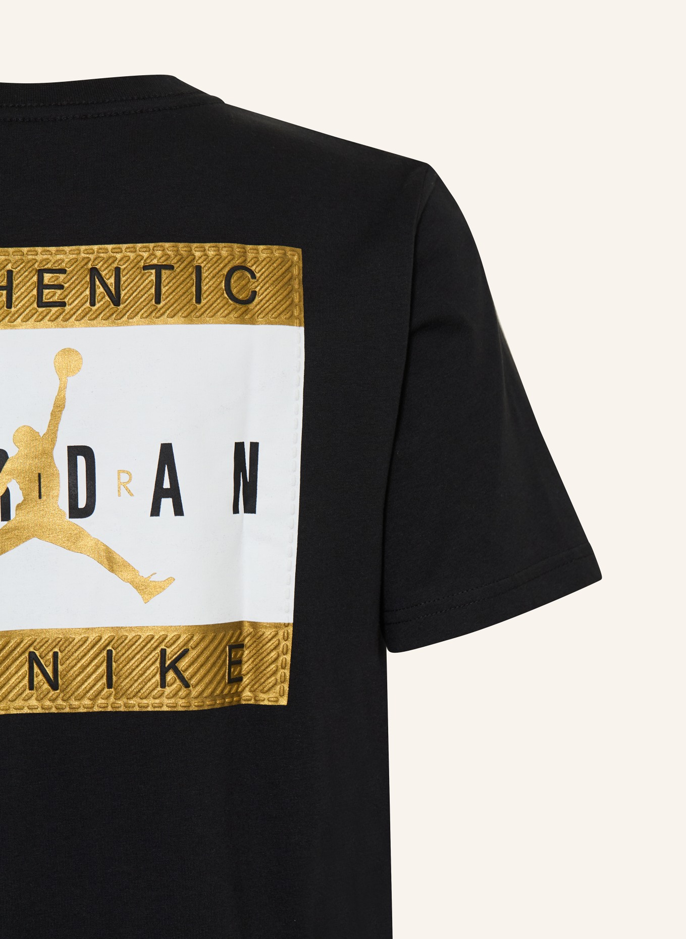 JORDAN tričko: ČERNÁ / ZLATÁ / BÍLÁ