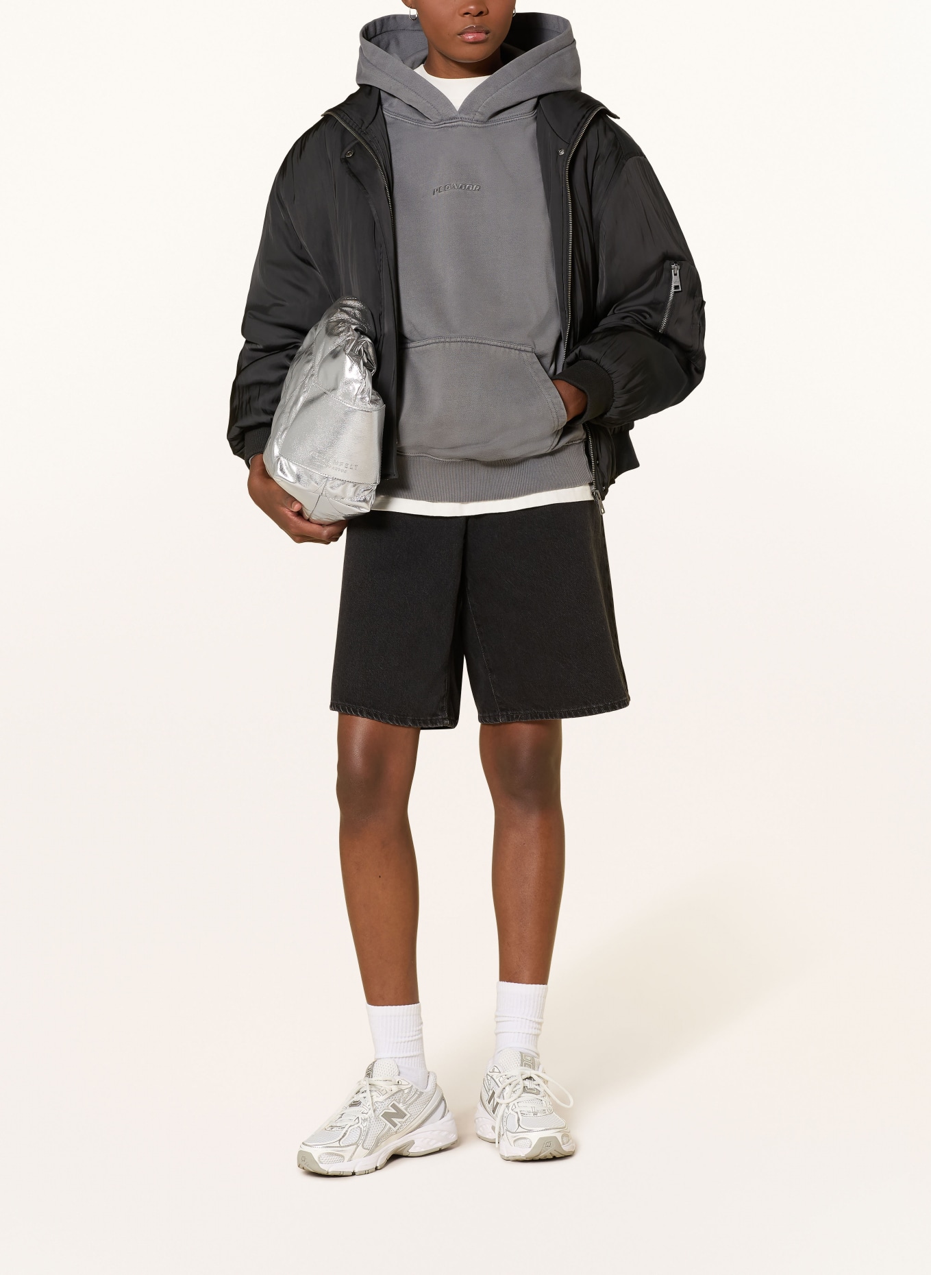 PEGADOR Oversized mikina s kapucí CLARITA: ŠEDÁ