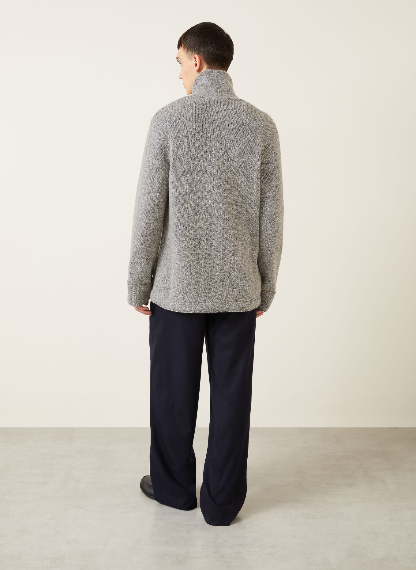 GIORGIO ARMANI Strickjacke aus Cashmere: HELLGRAU / DUNKELBLAU