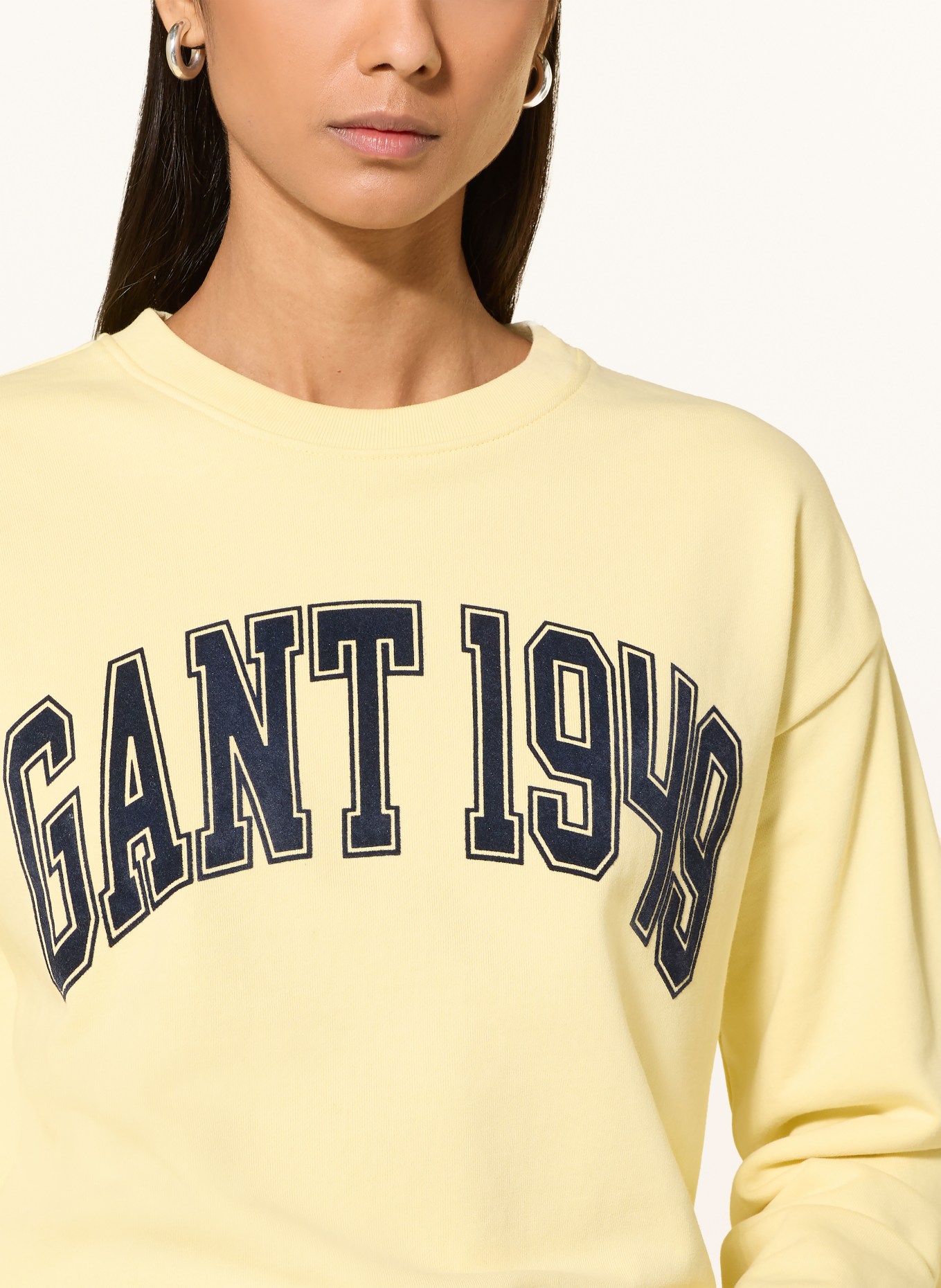 GANT Sweatshirt: GELB / DUNKELBLAU