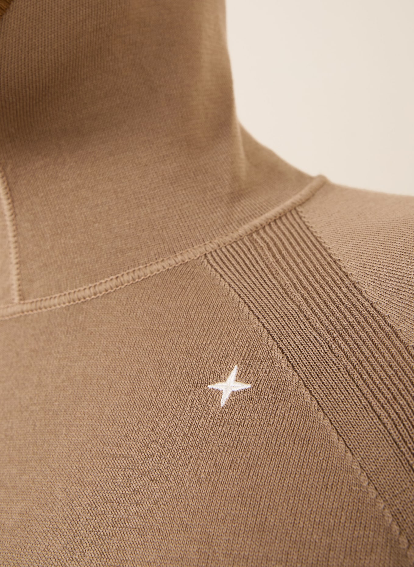 STONE ISLAND Strick-Hoodie: CAMEL