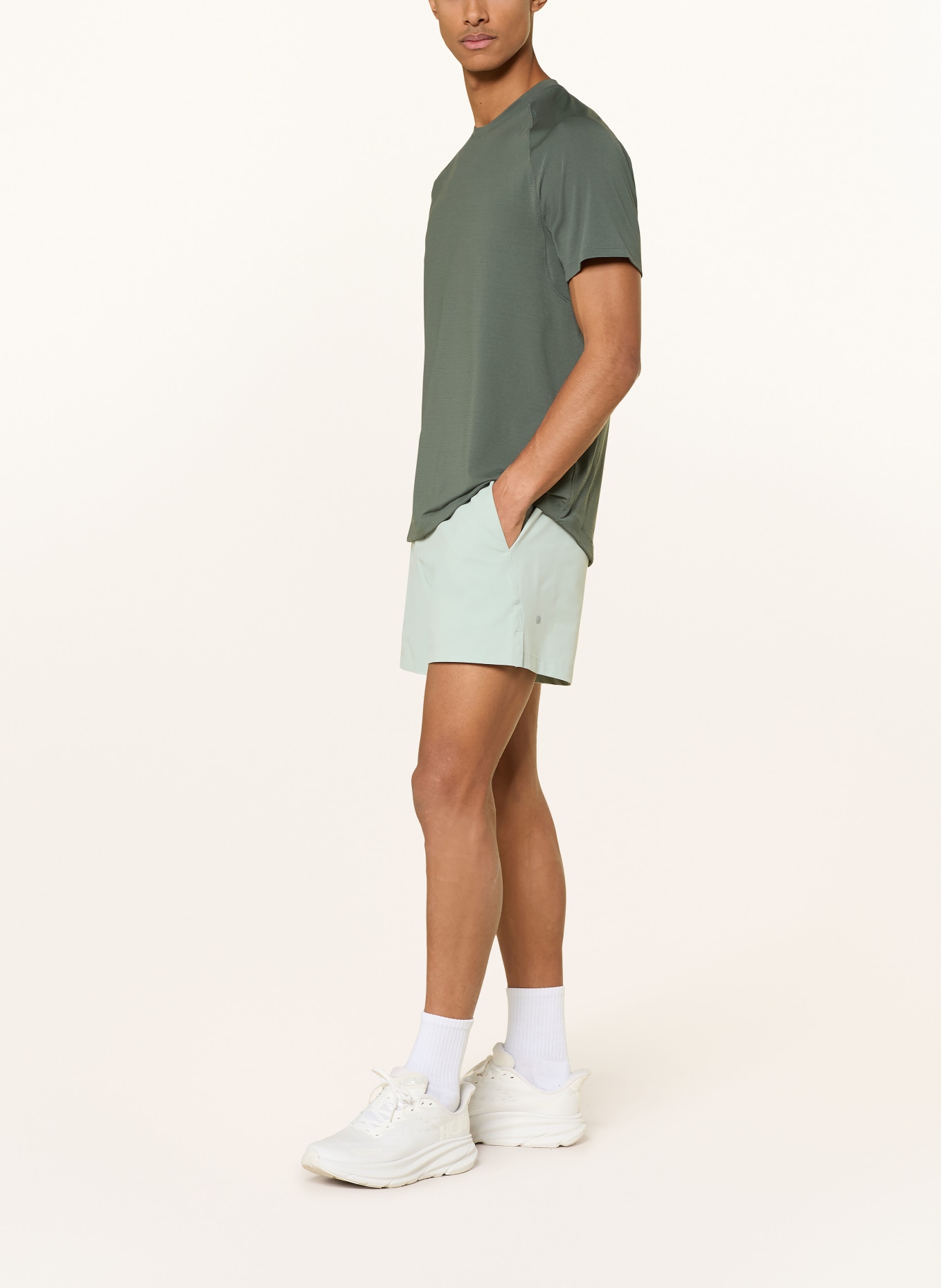 lululemon Trainingsshorts ZEROED IN 5IN: TÜRKIS