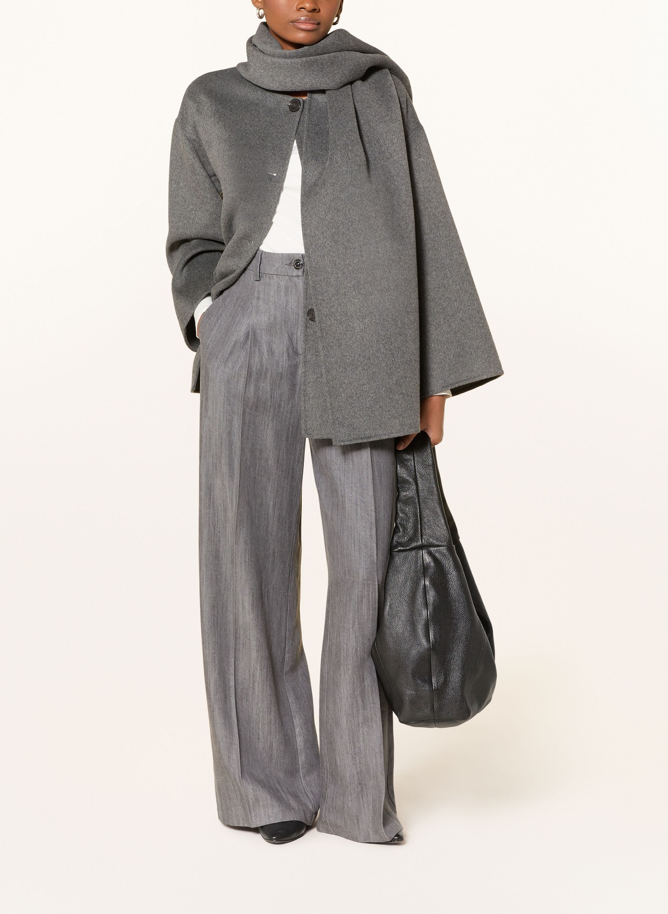 monari Longsleeve mit Schmucksteinen: WEISS