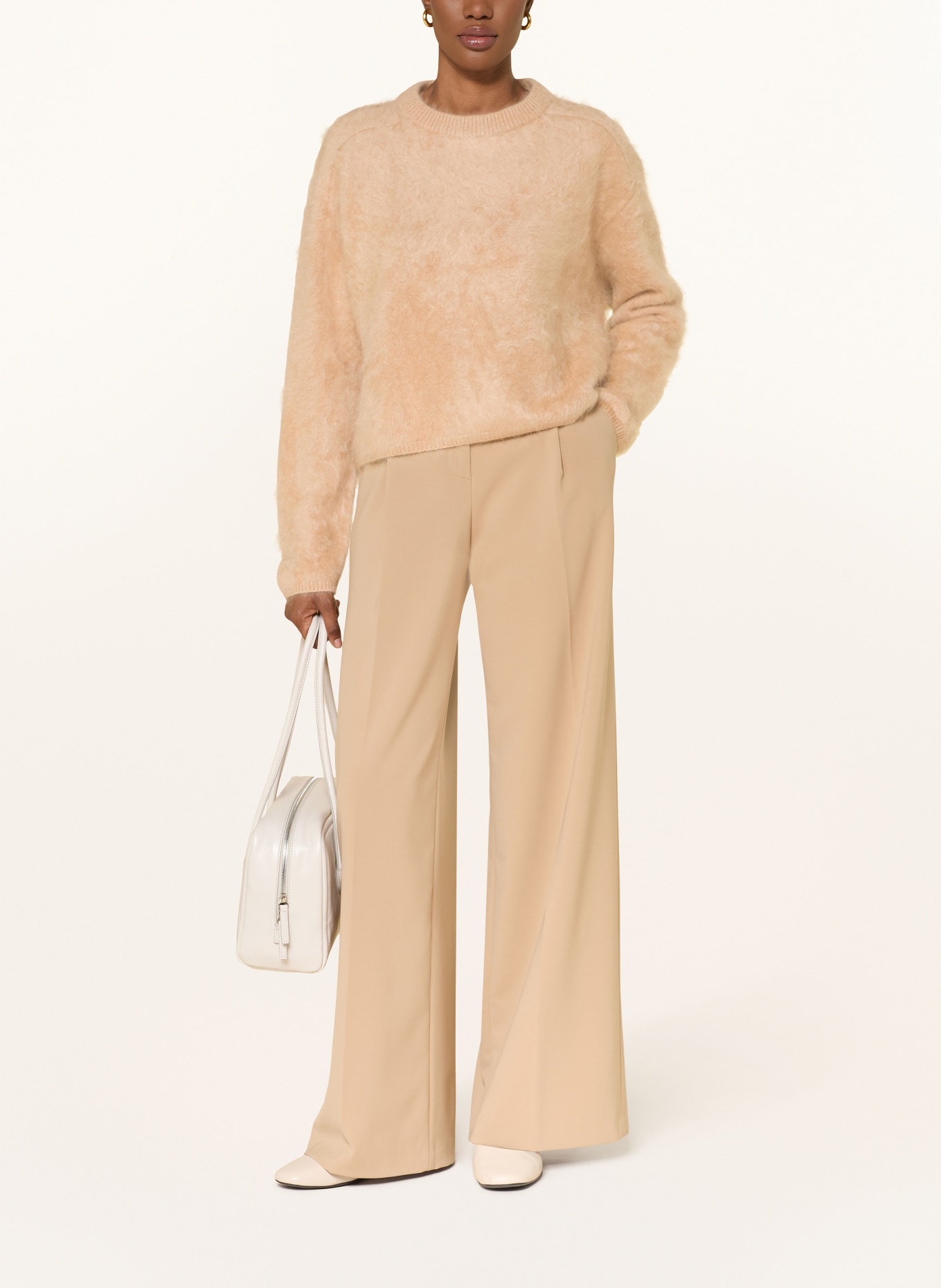 SOFT GOAT Cashmere sweater: CAMEL