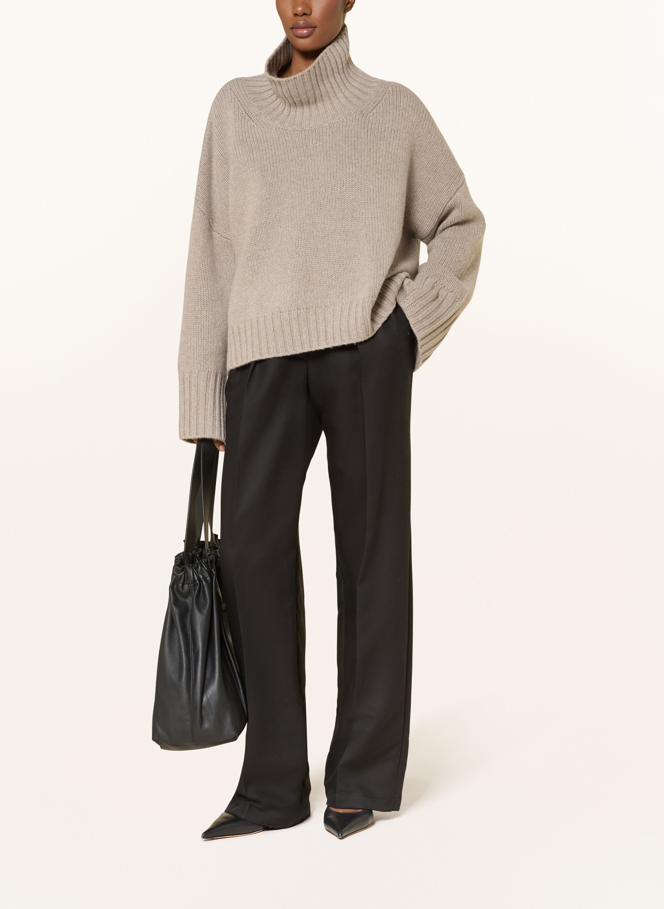 SOFT GOAT Rollkragenpullover aus Cashmere: TAUPE