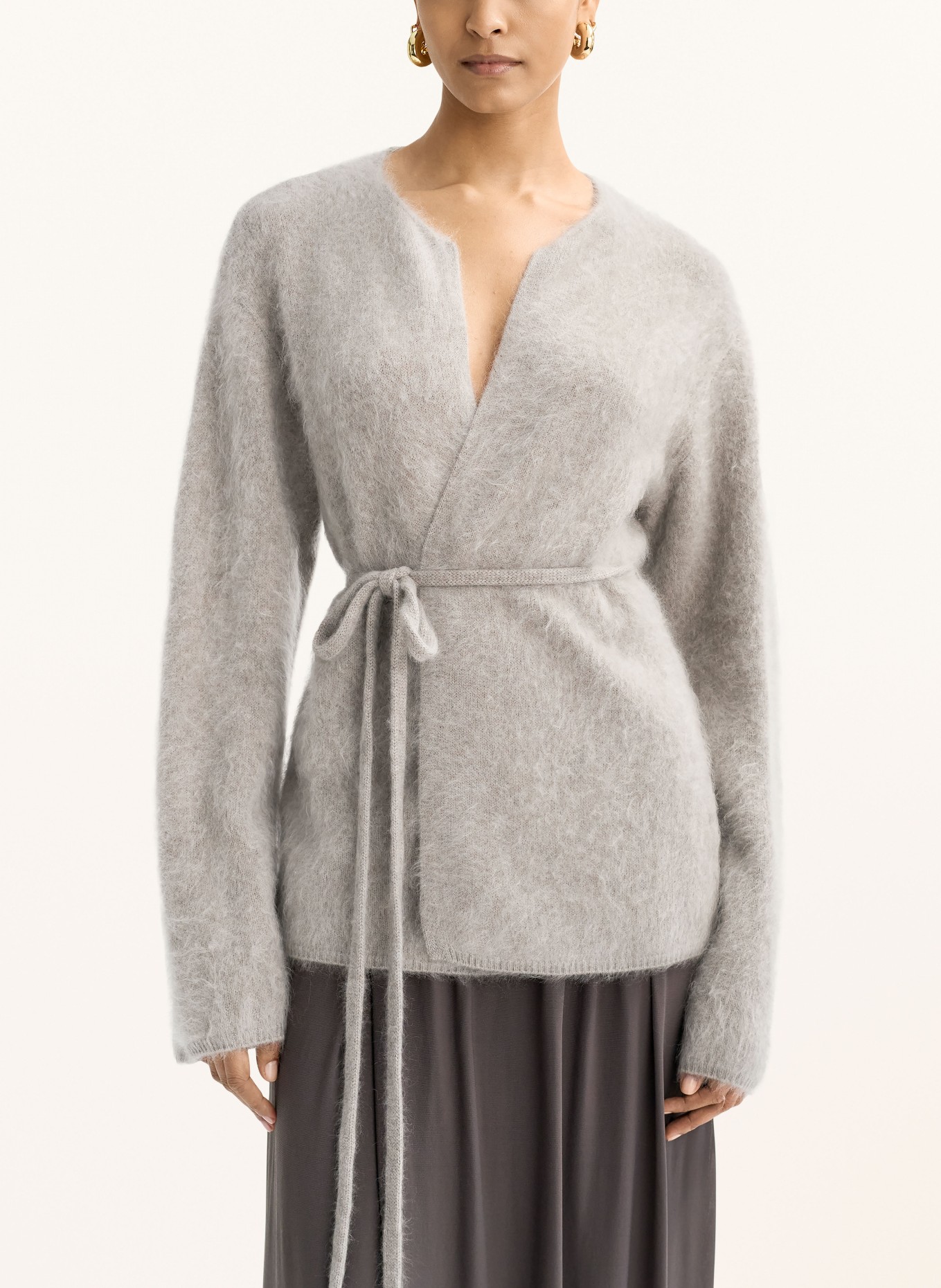 SOFT GOAT Strickhülle aus Cashmere: GRAU