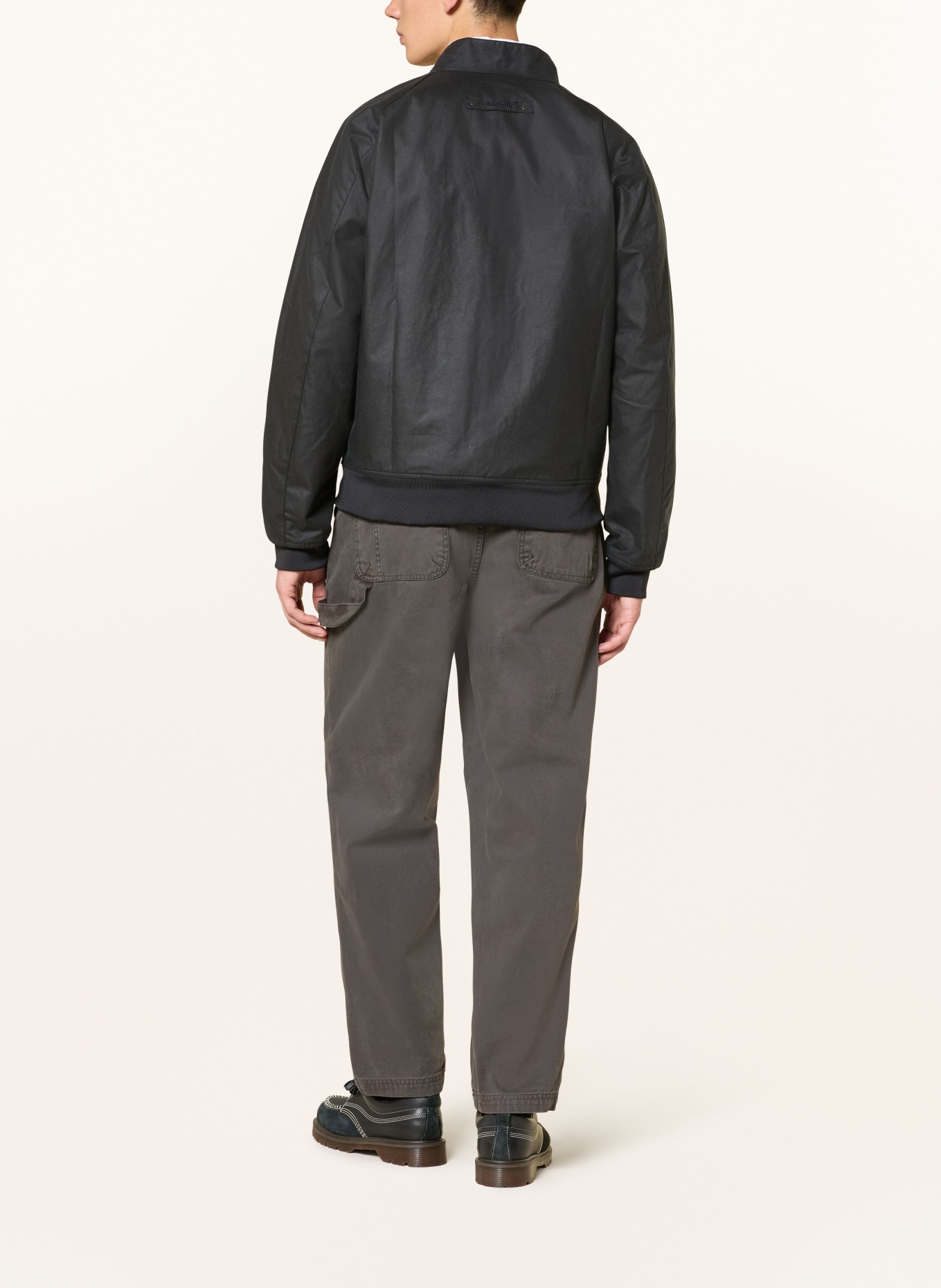 Barbour Spodnie BOWLAND Slim Fit: CZARNY