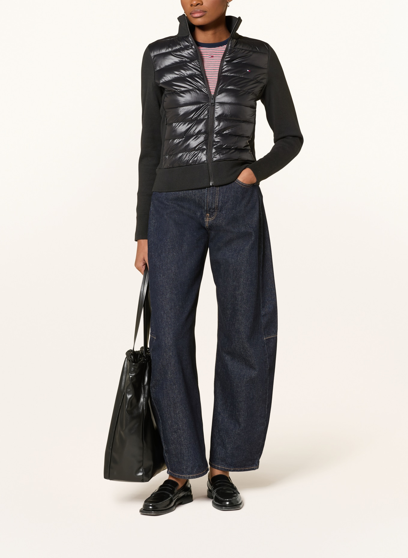 TOMMY HILFIGER Steppjacke im Materialmix: SCHWARZ