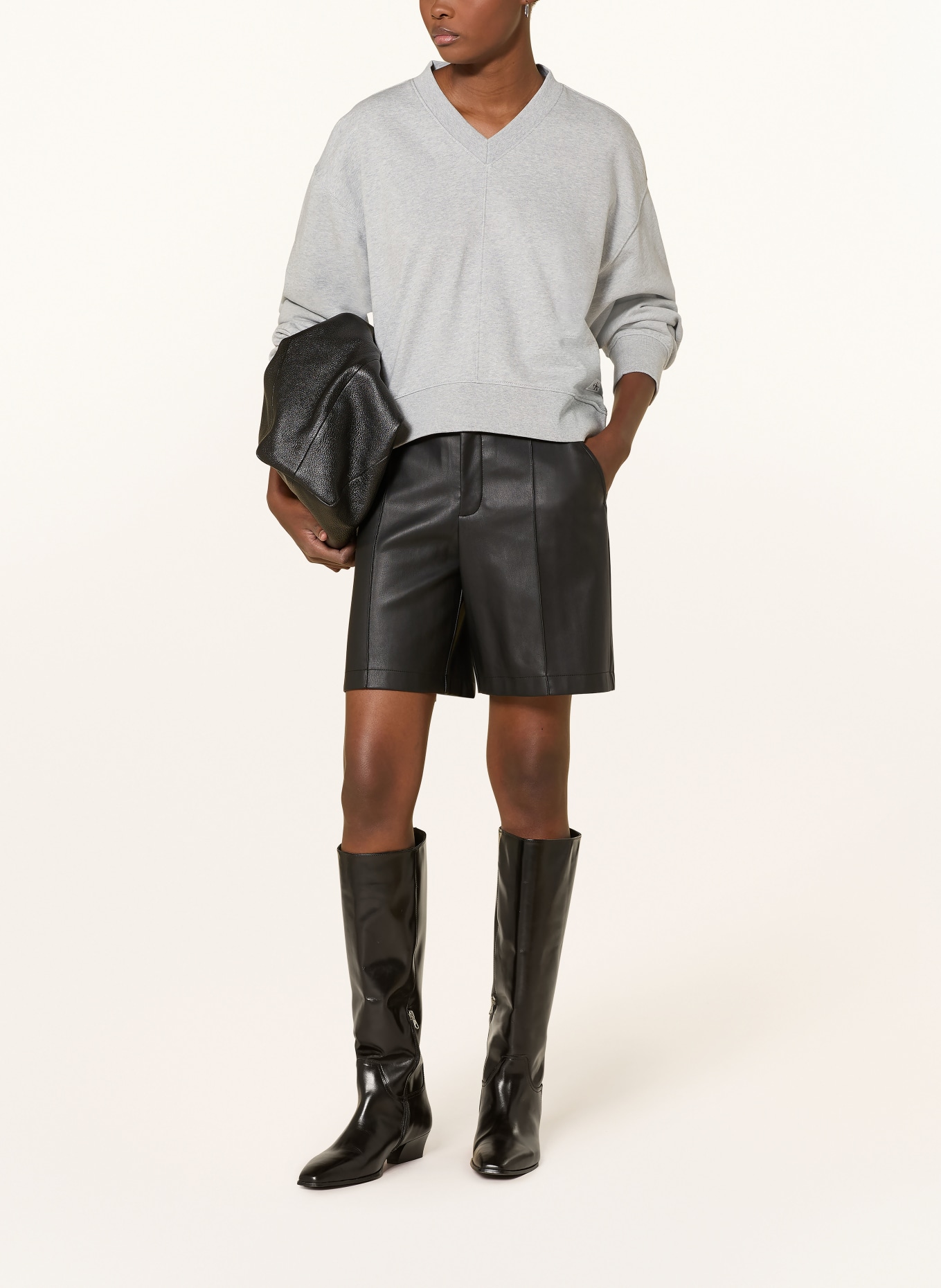 Calvin Klein Jeans Sweatshirt: HELLGRAU